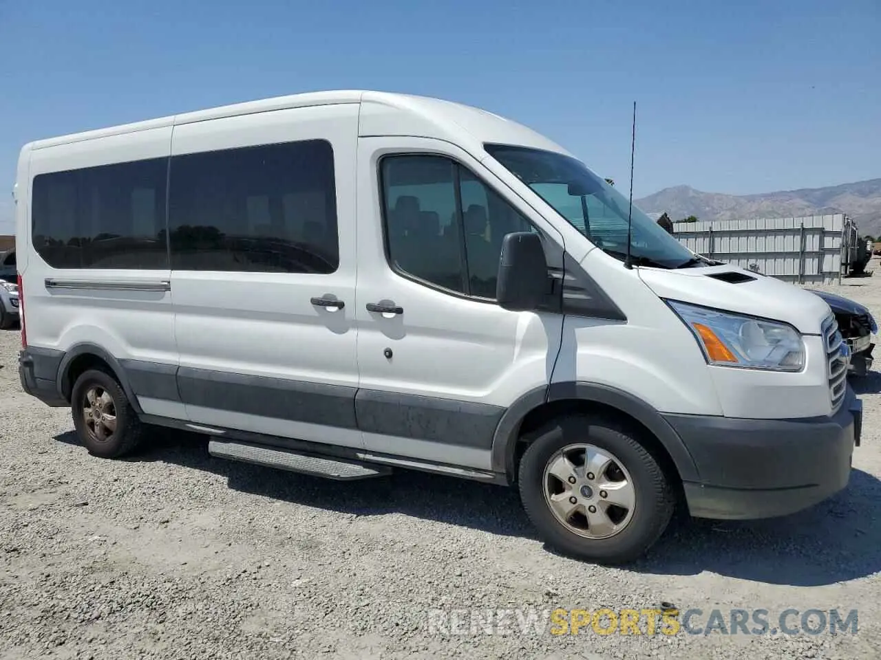 4 Photograph of a damaged car 1FBAX2CG0KKA94381 FORD TRANSIT 2019