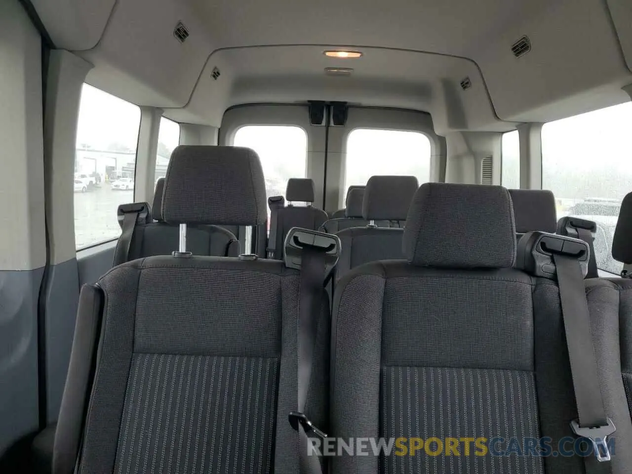 10 Photograph of a damaged car 1FBAX2CM1KKA00739 FORD TRANSIT 2019