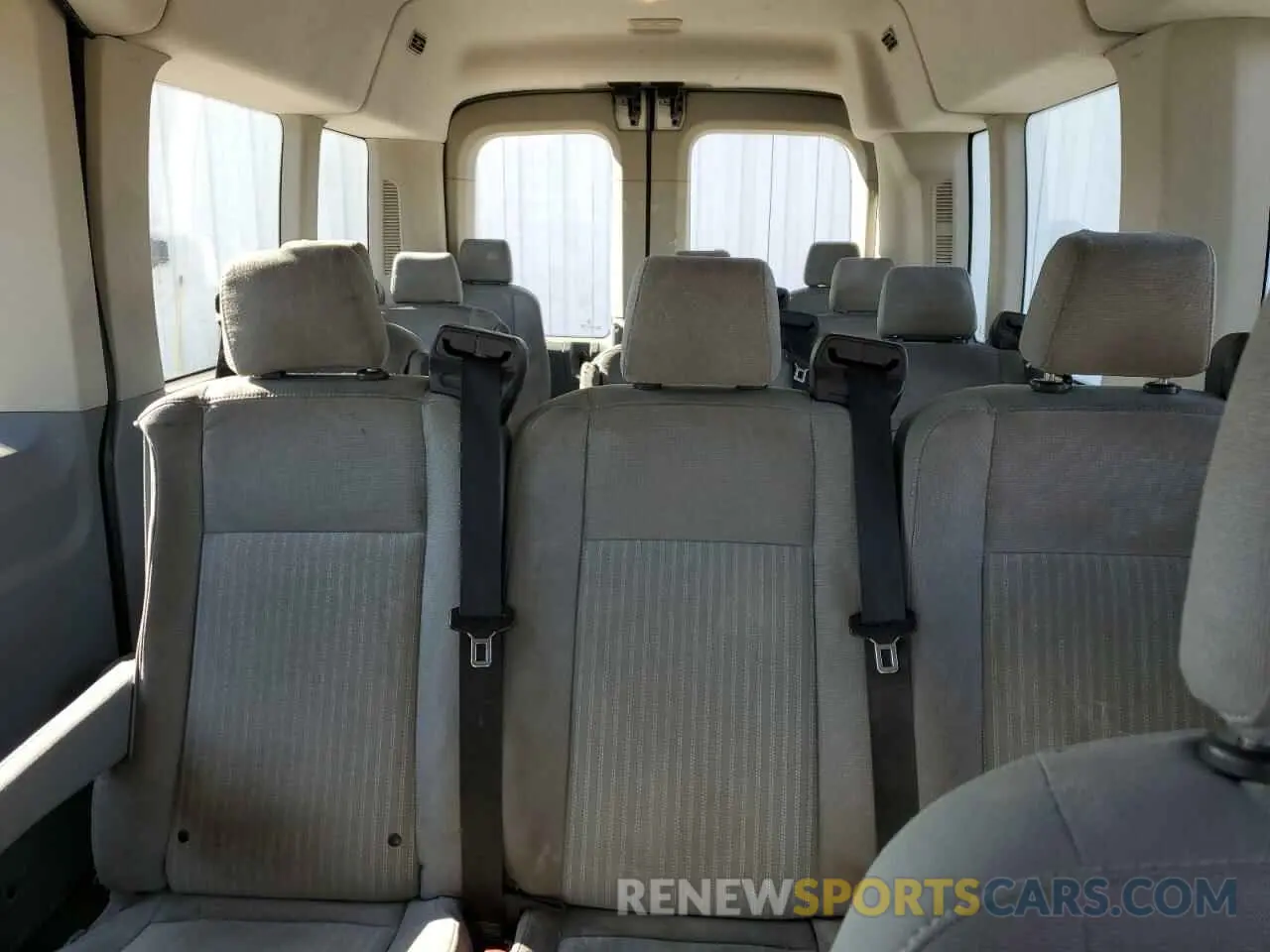 10 Photograph of a damaged car 1FBAX2CM9KKA36596 FORD TRANSIT 2019