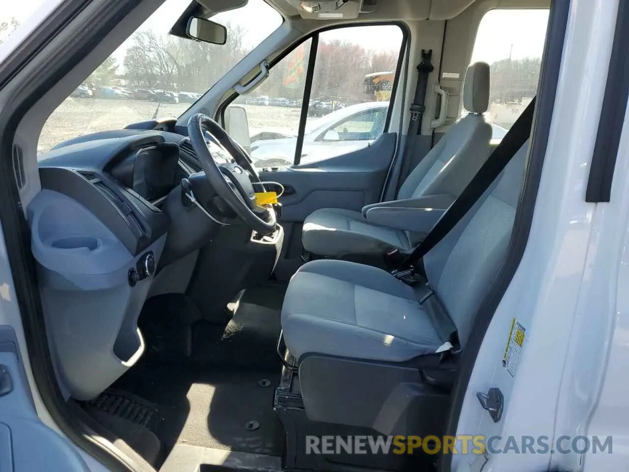 7 Photograph of a damaged car 1FBAX2CM9KKA36596 FORD TRANSIT 2019