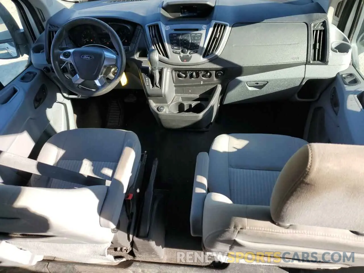 8 Photograph of a damaged car 1FBAX2CM9KKA36596 FORD TRANSIT 2019