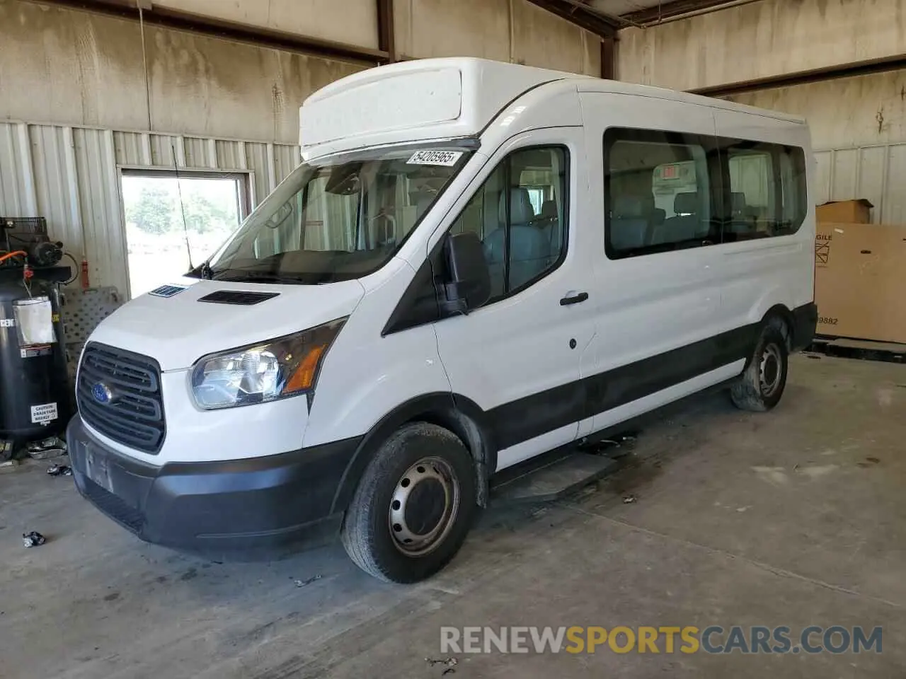 1 Photograph of a damaged car 1FBZX2CM8KKB60961 FORD TRANSIT 2019