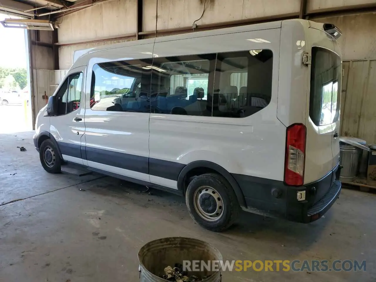 2 Photograph of a damaged car 1FBZX2CM8KKB60961 FORD TRANSIT 2019