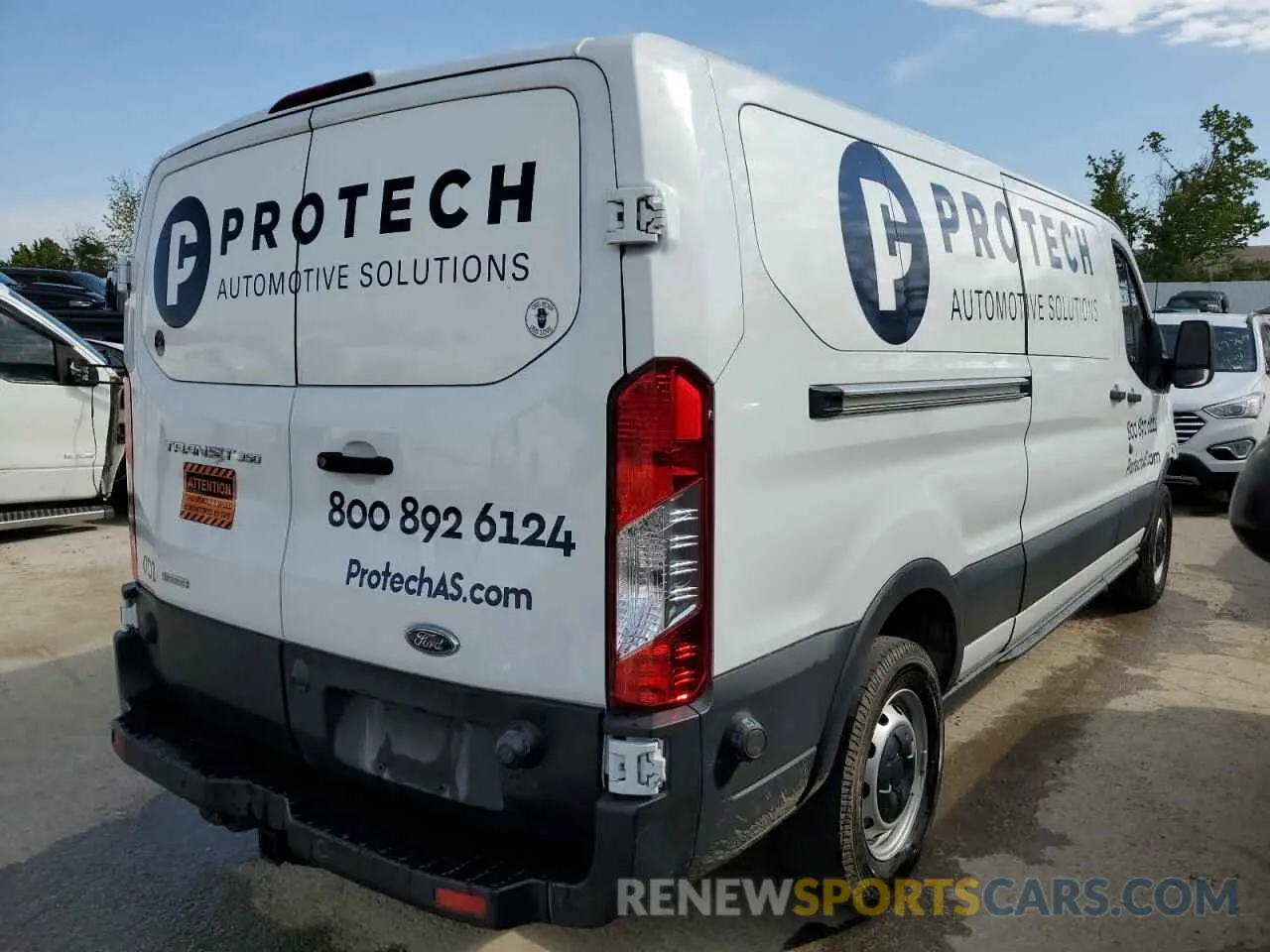 3 Photograph of a damaged car 1FBZX2YG1KKB55622 FORD TRANSIT 2019