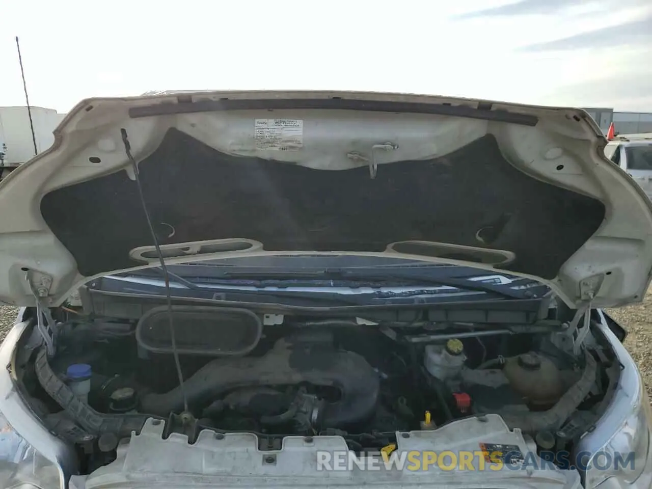 13 Photograph of a damaged car 1FBZX2ZM1KKA31922 FORD TRANSIT 2019