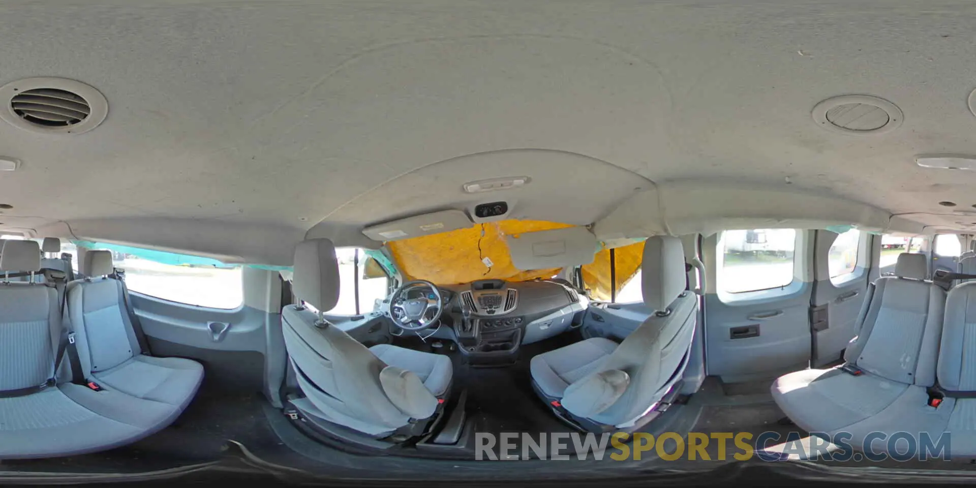 14 Photograph of a damaged car 1FBZX2ZM1KKA31922 FORD TRANSIT 2019