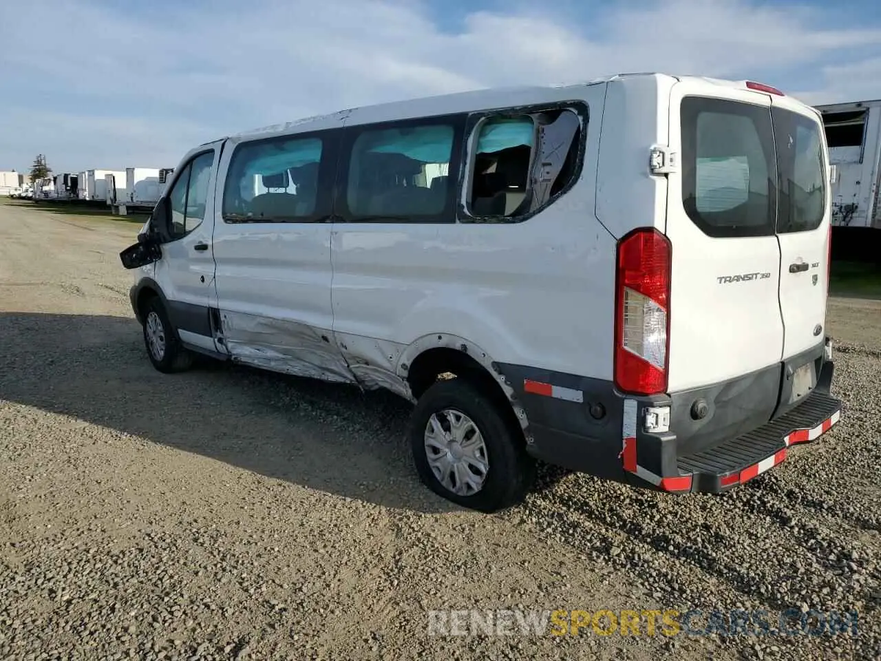 2 Photograph of a damaged car 1FBZX2ZM1KKA31922 FORD TRANSIT 2019