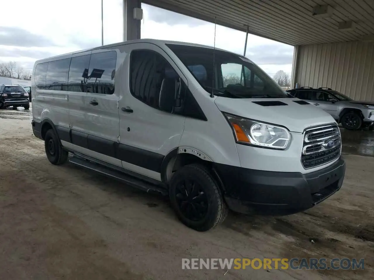 4 Photograph of a damaged car 1FBZX2ZM6KKA60154 FORD TRANSIT 2019
