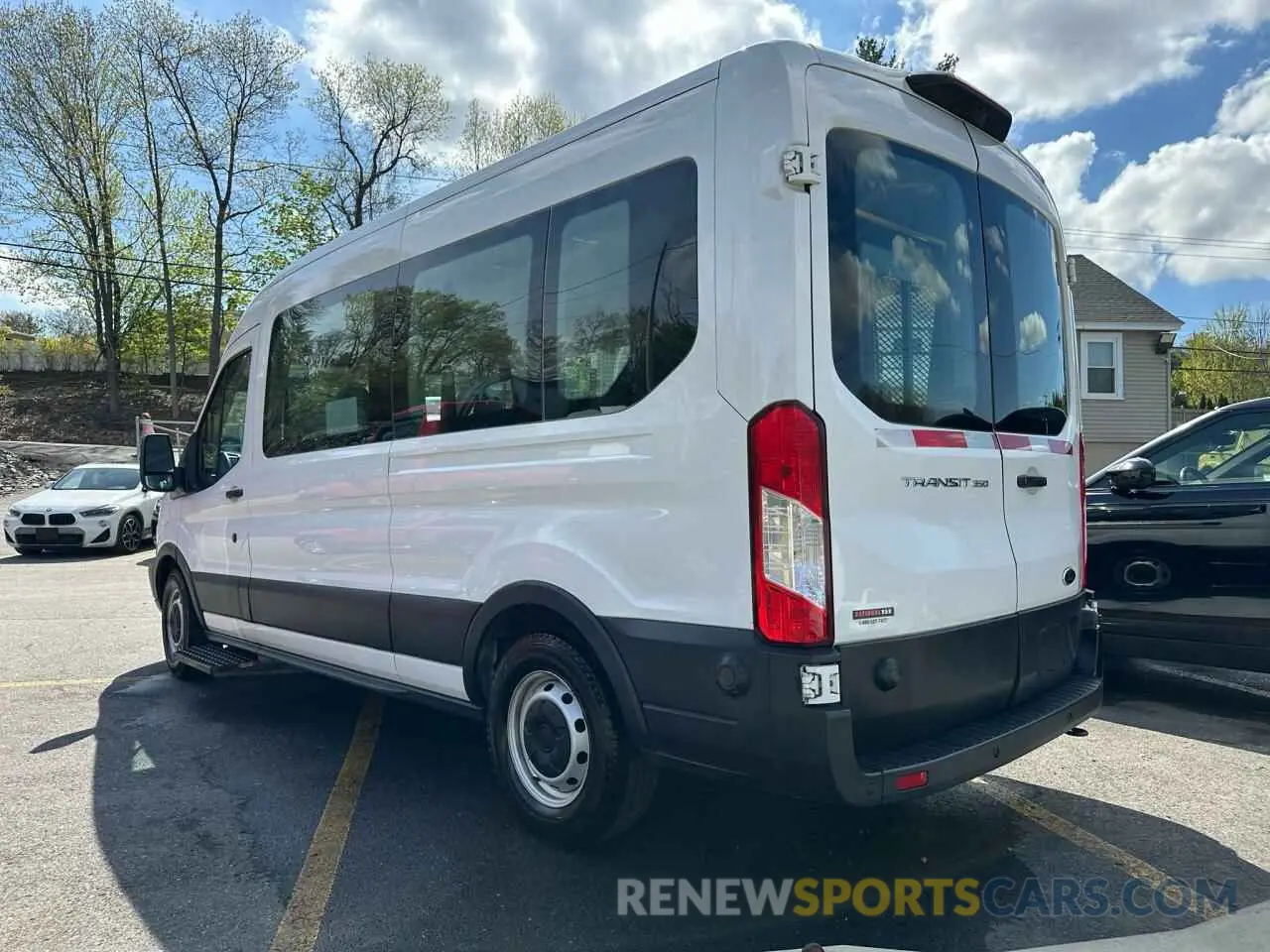 2 Photograph of a damaged car 1FDZX2CM6KKB27948 FORD TRANSIT 2019