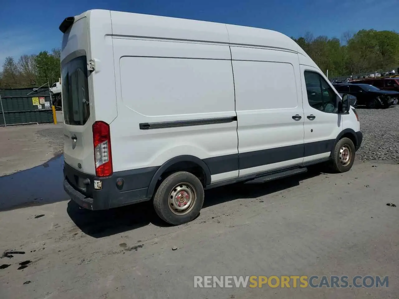 3 Photograph of a damaged car 1FTBW2XG5KKB23337 FORD TRANSIT 2019