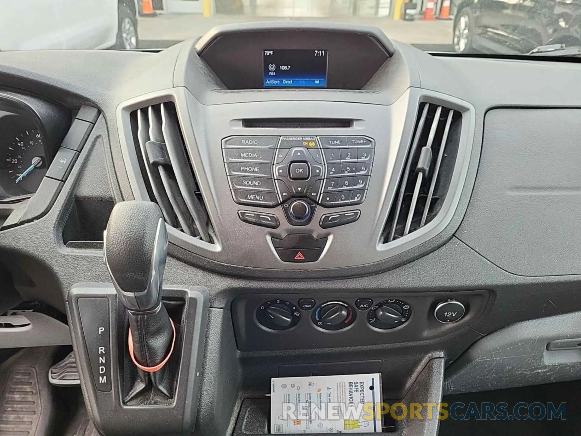 11 Photograph of a damaged car 1FTBW3UM8KKA82783 FORD TRANSIT 2019