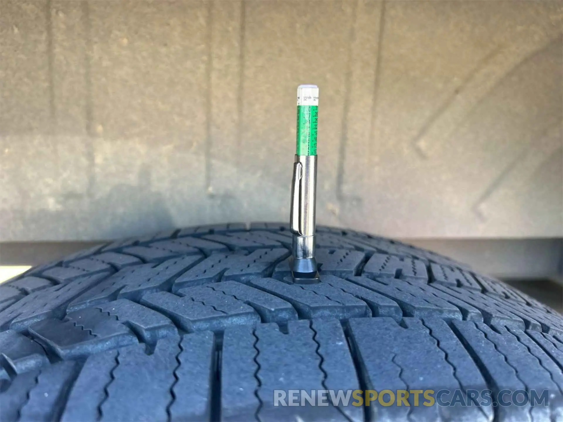 11 Photograph of a damaged car 1FTBW3UMXKKA82784 FORD TRANSIT 2019
