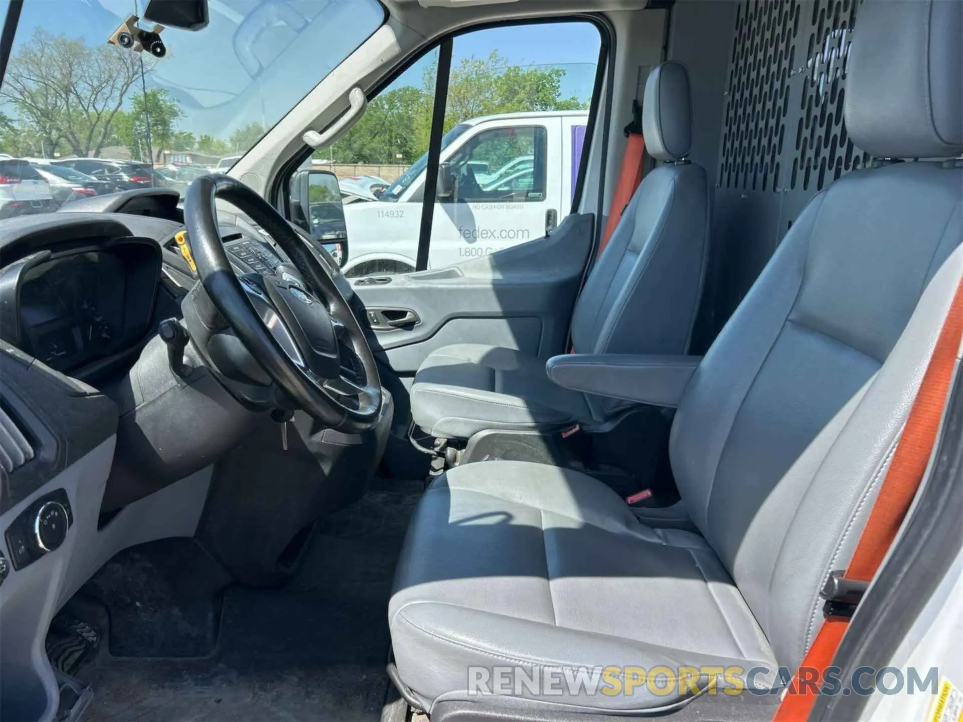 13 Photograph of a damaged car 1FTBW3UMXKKA82784 FORD TRANSIT 2019