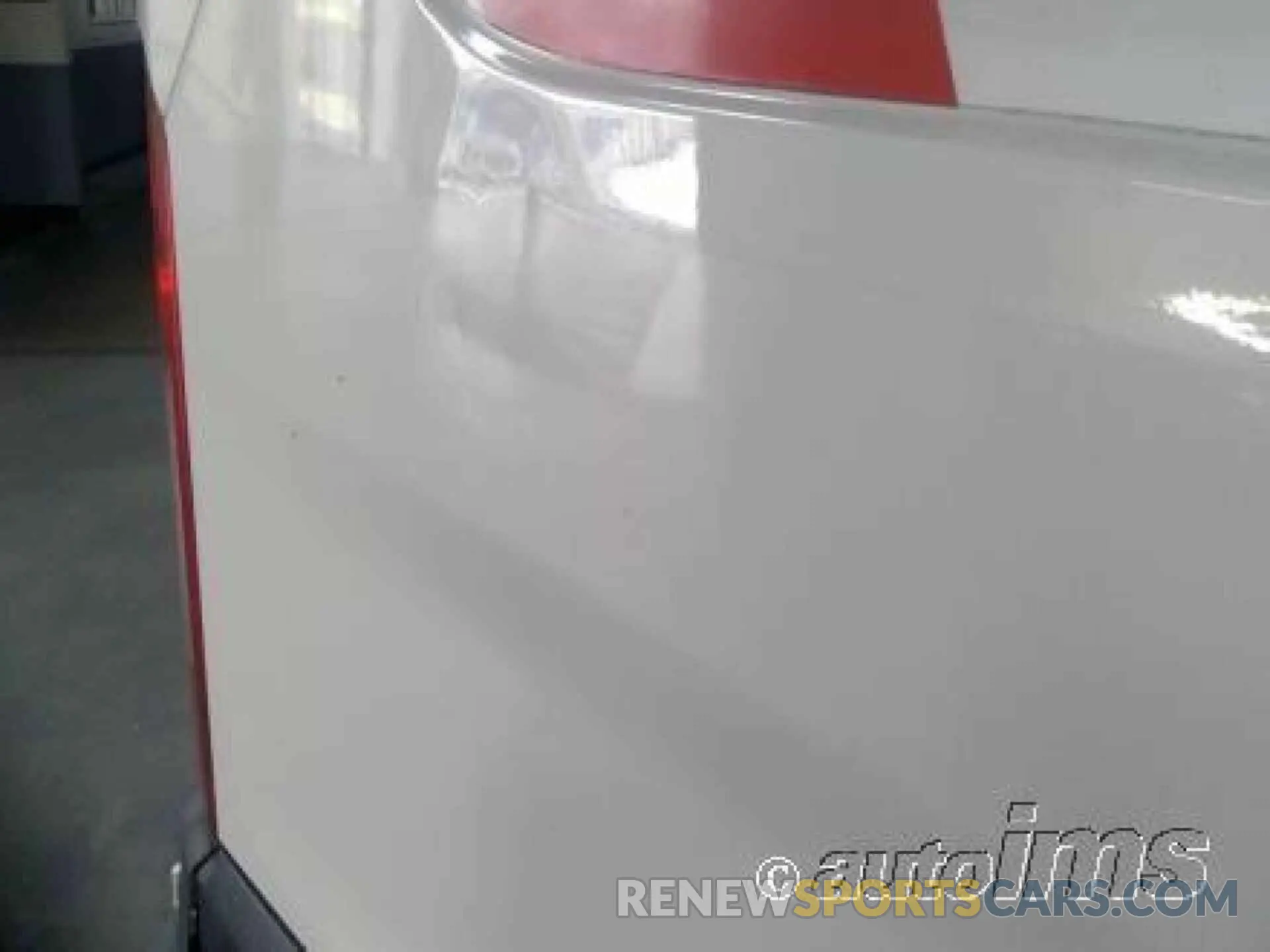 18 Photograph of a damaged car 1FTBW3XM3KKA14967 FORD TRANSIT 2019