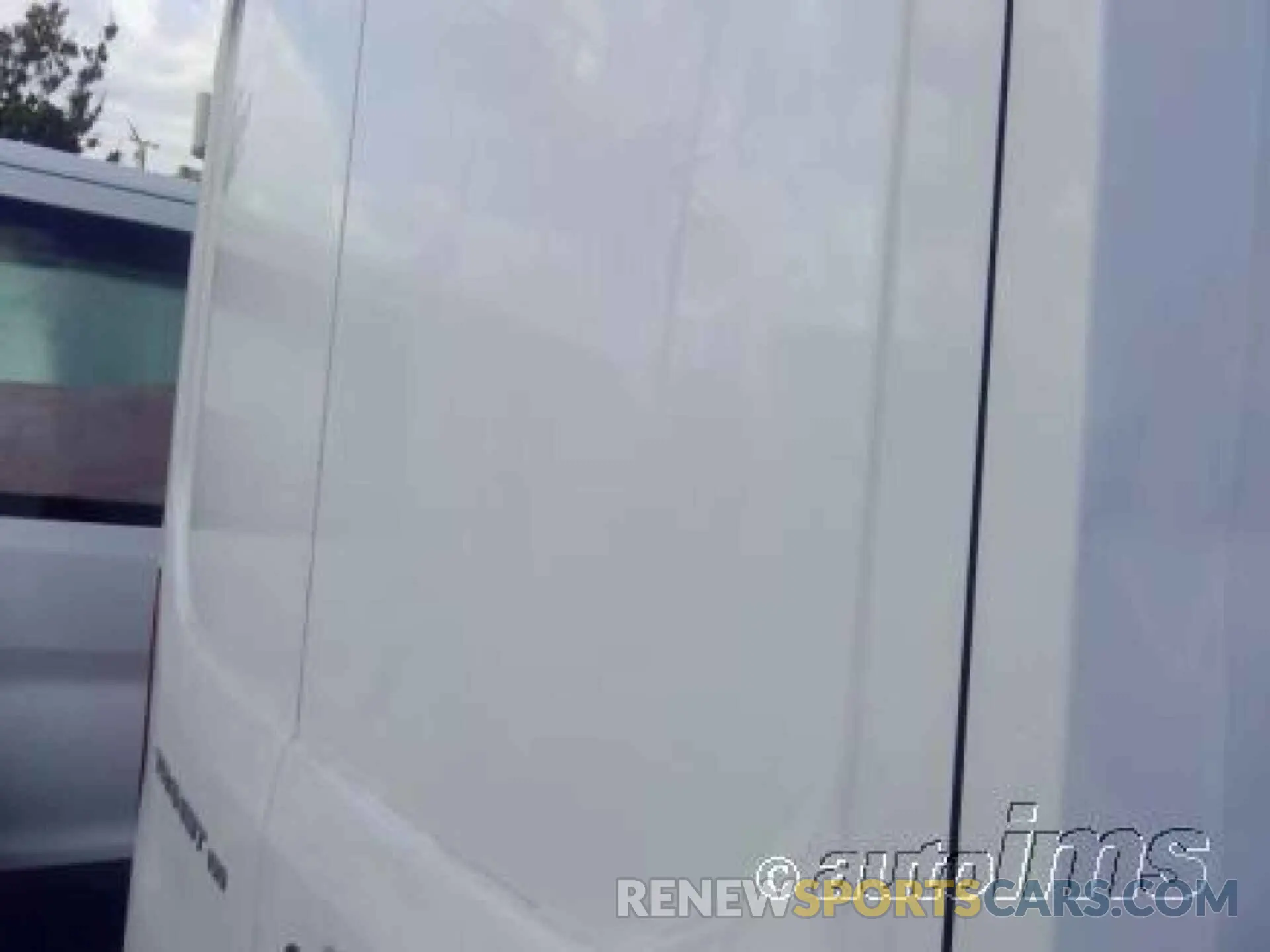 4 Photograph of a damaged car 1FTYE1CM4KKA82234 FORD TRANSIT 2019