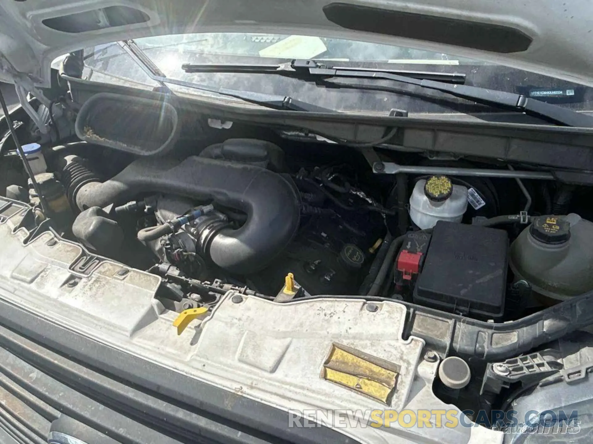5 Photograph of a damaged car 1FTYE1CM4KKA82234 FORD TRANSIT 2019