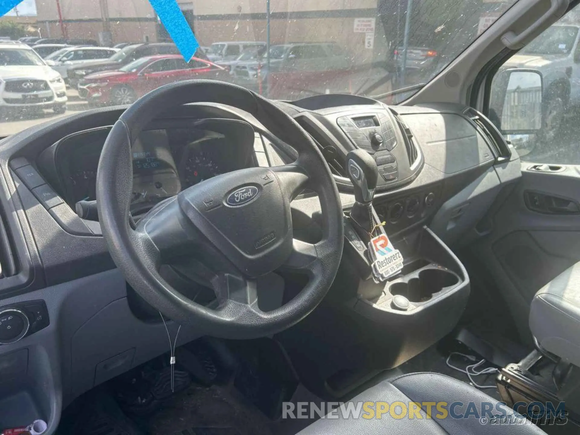6 Photograph of a damaged car 1FTYE1CM4KKA82234 FORD TRANSIT 2019