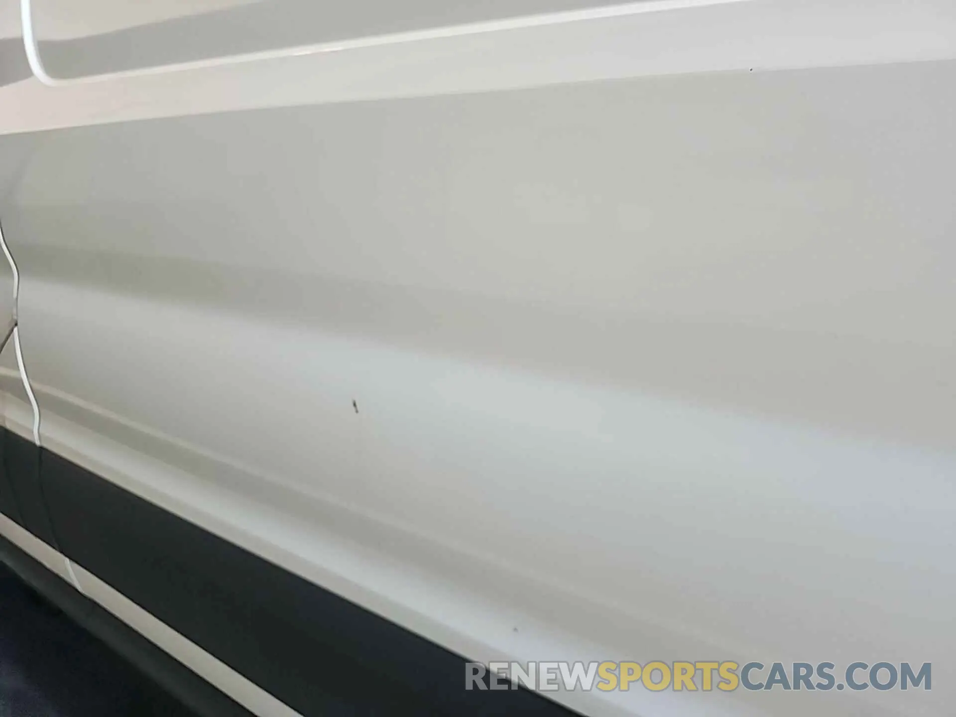 5 Photograph of a damaged car 1FTYE1YM2KKB28328 FORD TRANSIT 2019