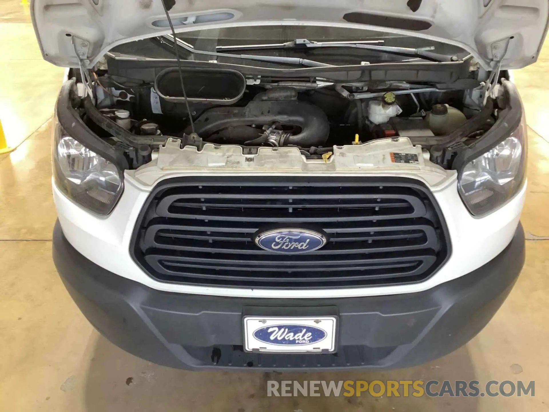 26 Photograph of a damaged car 1FTYE1YM3KKB28290 FORD TRANSIT 2019