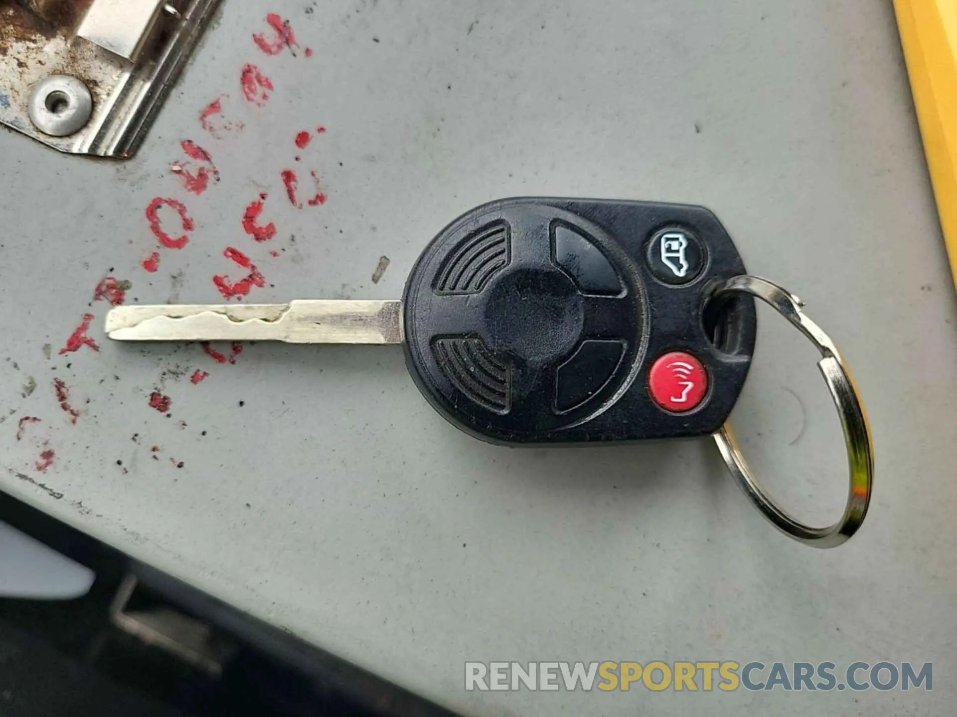 12 Photograph of a damaged car 1FTYE1YM4KKA38033 FORD TRANSIT 2019