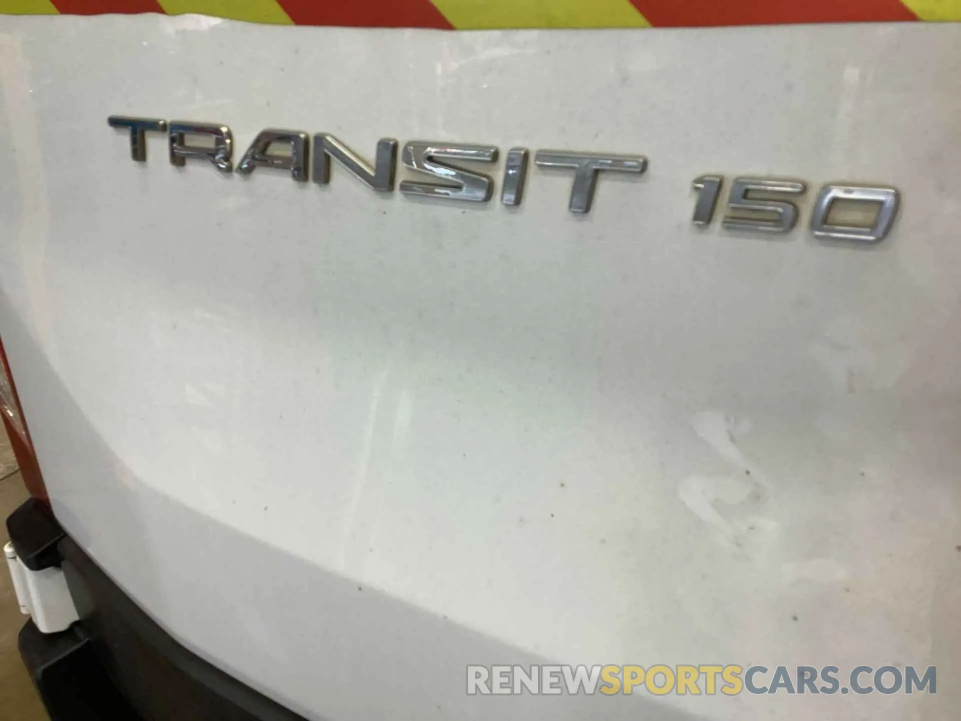 1 Photograph of a damaged car 1FTYE1YM5KKB28291 FORD TRANSIT 2019