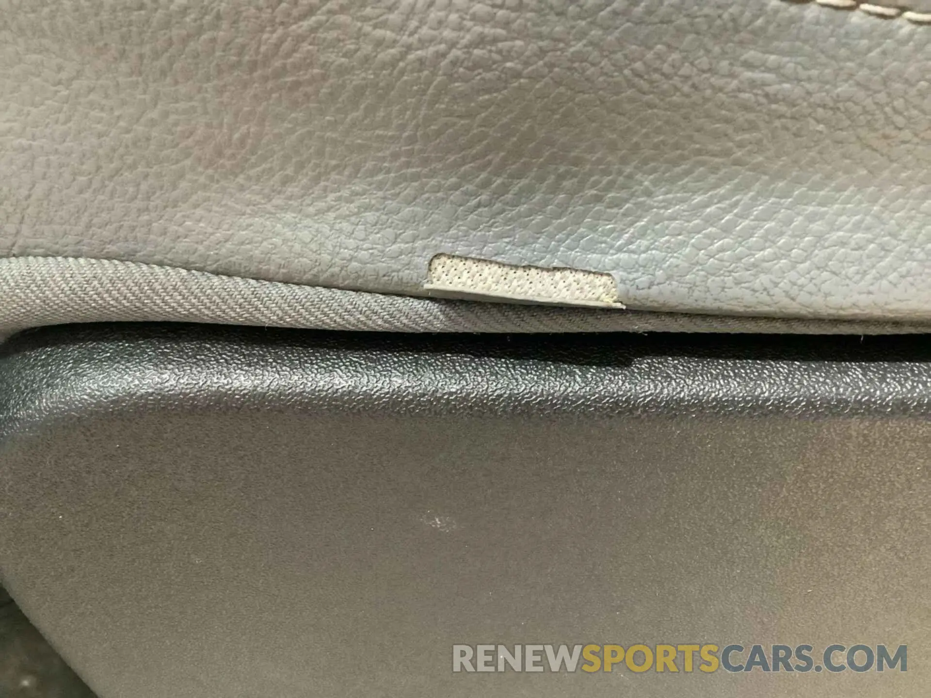 14 Photograph of a damaged car 1FTYE1YM5KKB28291 FORD TRANSIT 2019