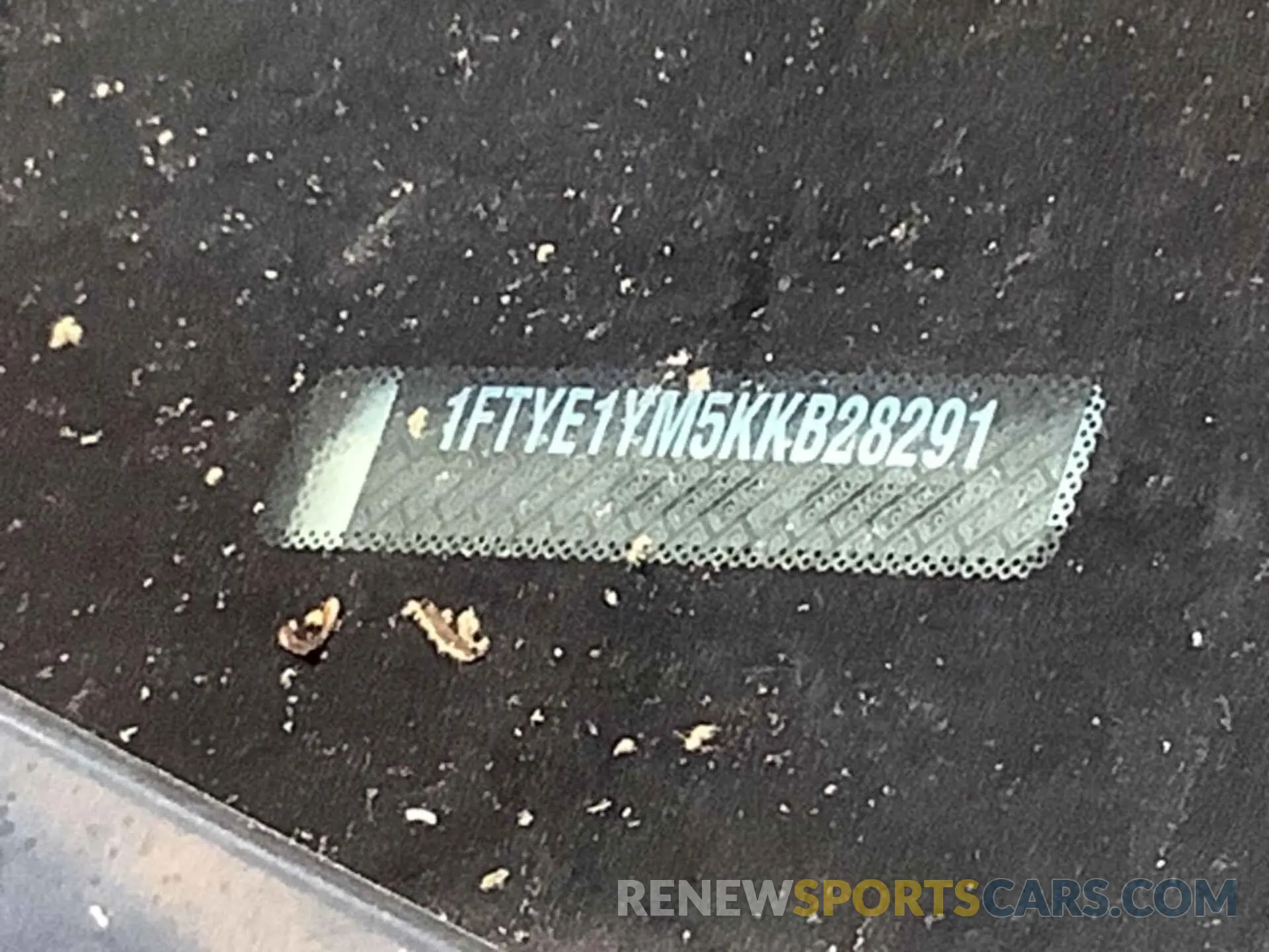 27 Photograph of a damaged car 1FTYE1YM5KKB28291 FORD TRANSIT 2019