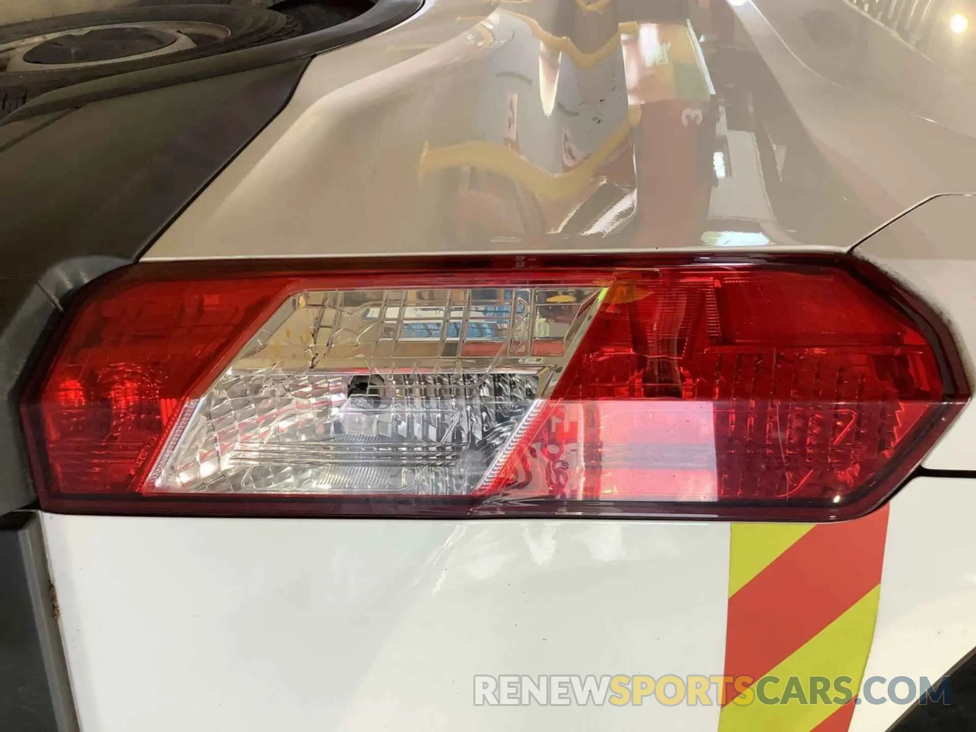 9 Photograph of a damaged car 1FTYE1YM5KKB28291 FORD TRANSIT 2019