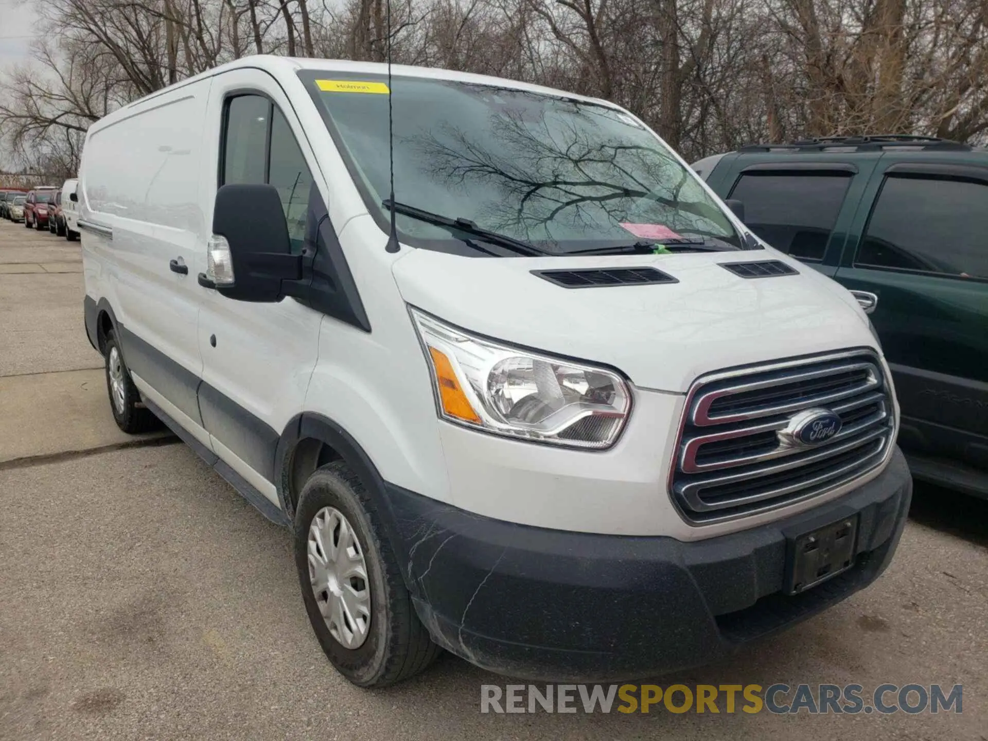 25 Photograph of a damaged car 1FTYE1YM7KKA96914 FORD TRANSIT 2019
