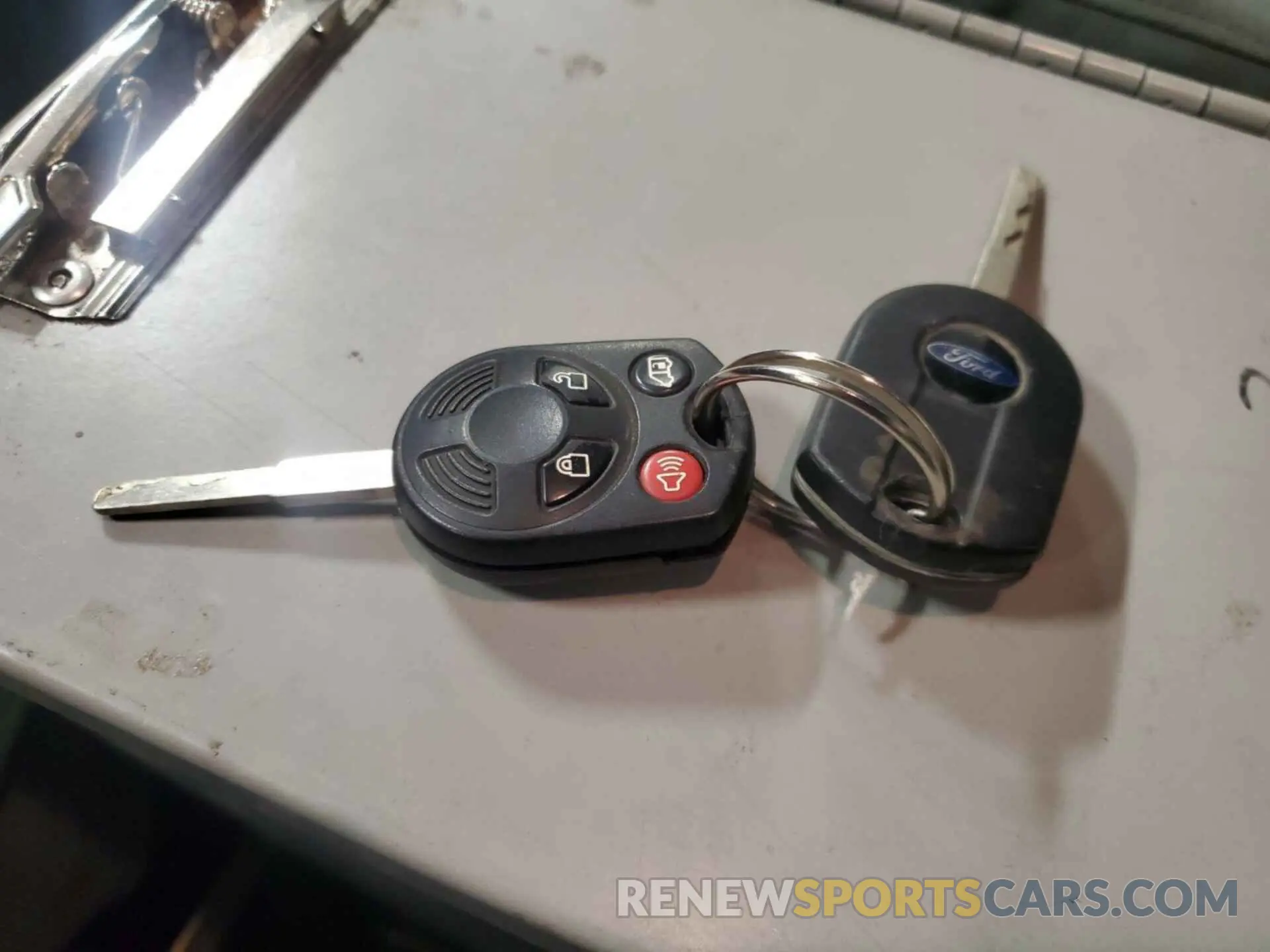 28 Photograph of a damaged car 1FTYE1YM7KKA96914 FORD TRANSIT 2019
