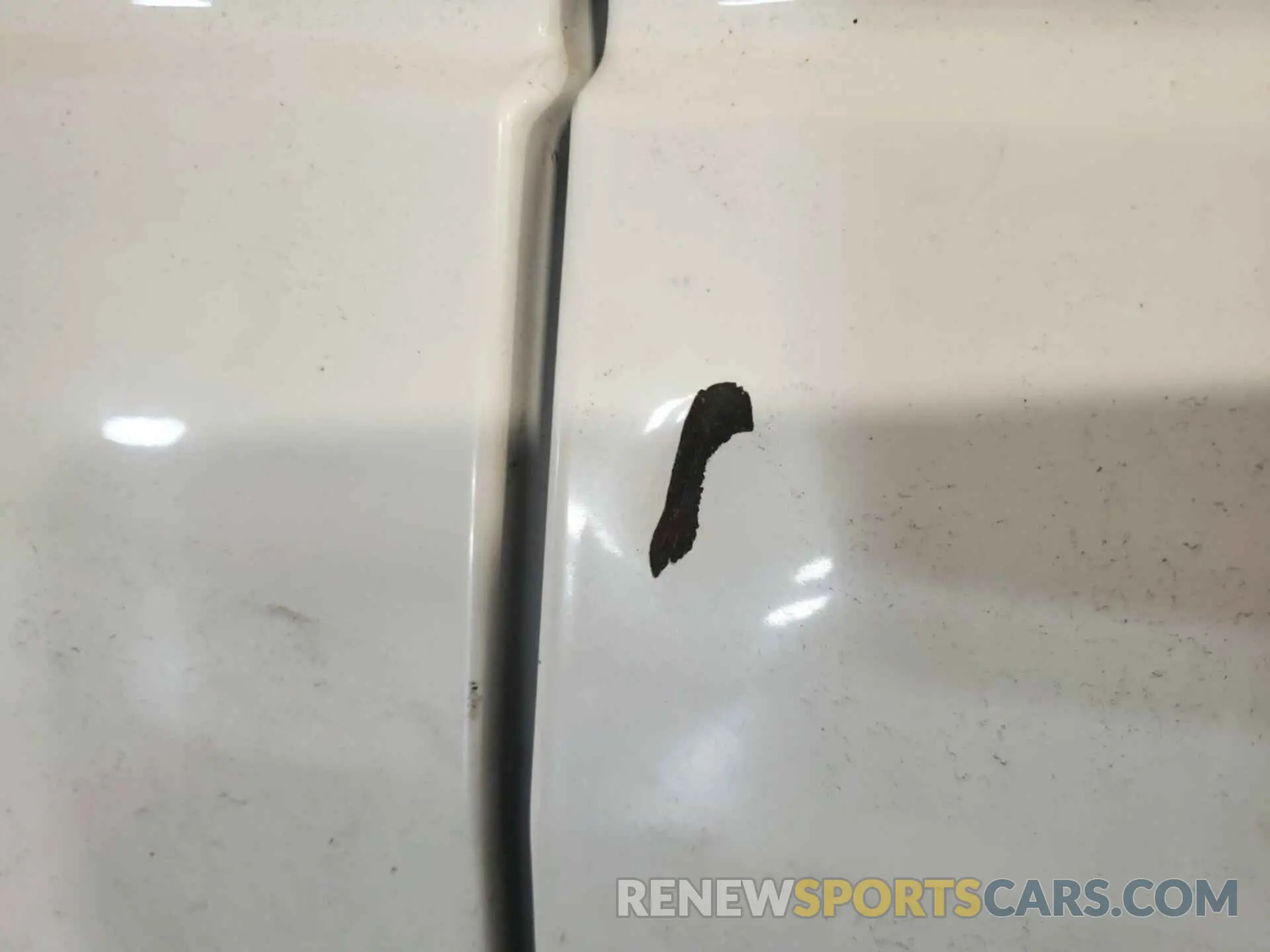 29 Photograph of a damaged car 1FTYE1YM7KKA96914 FORD TRANSIT 2019