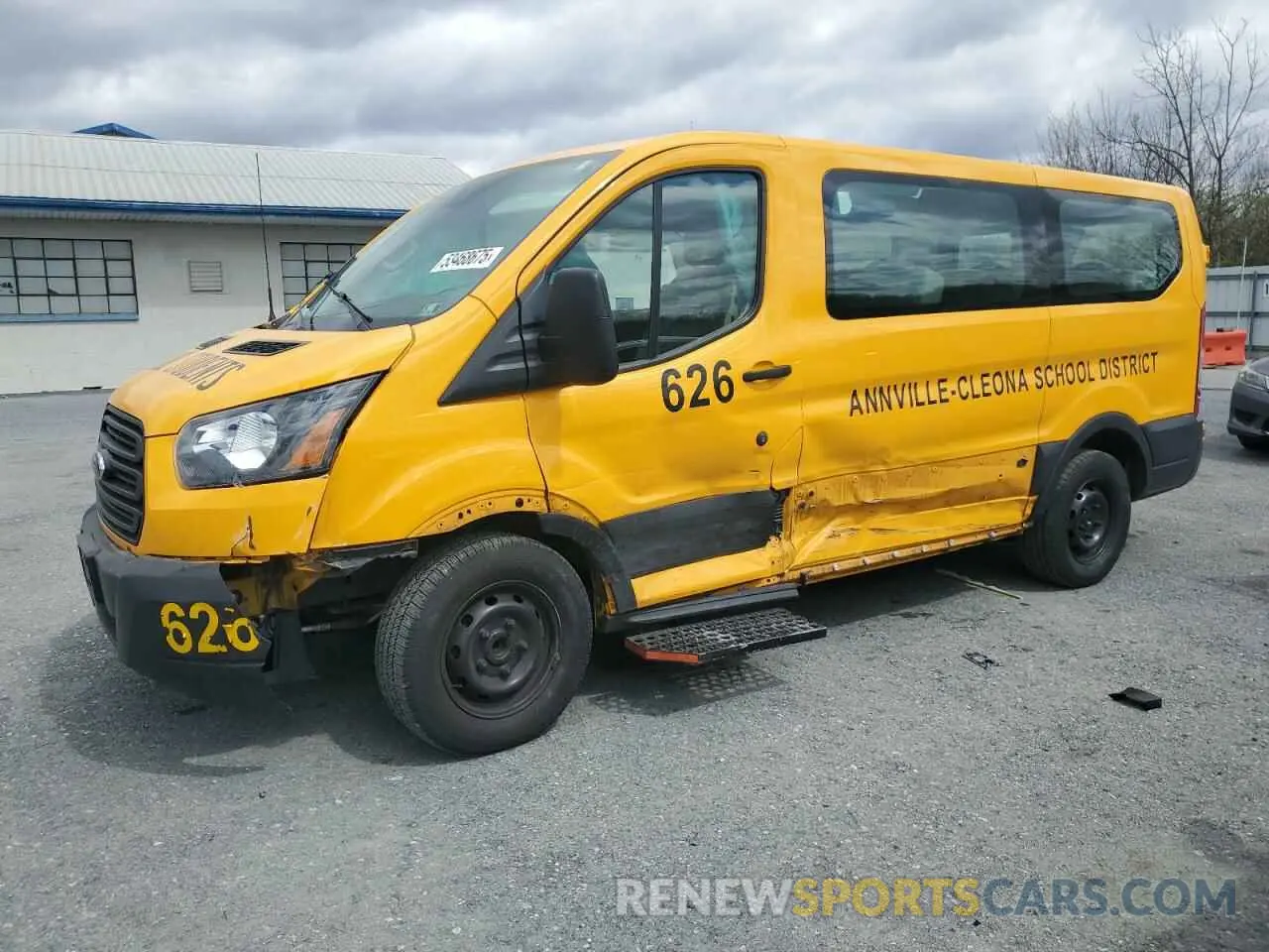 1 Photograph of a damaged car 1FTYE1YM7KKB39390 FORD TRANSIT 2019