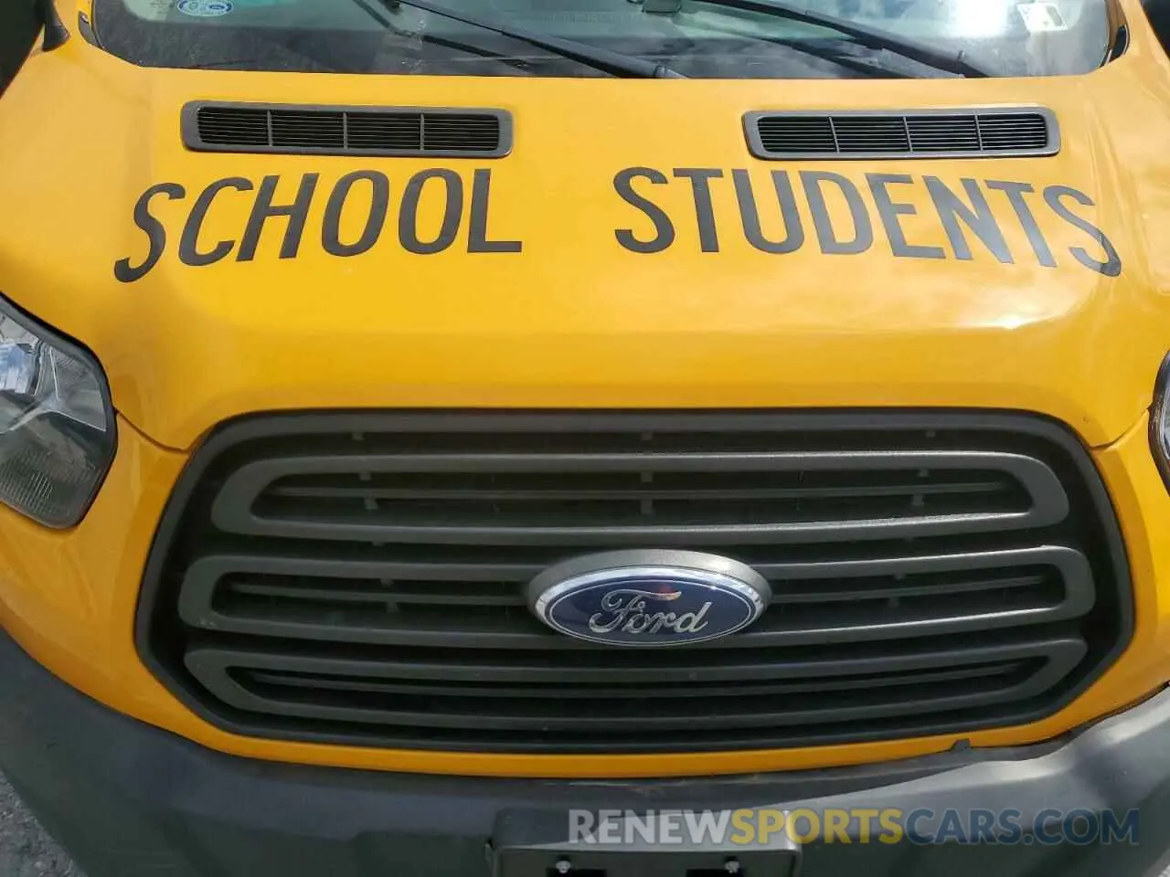 12 Photograph of a damaged car 1FTYE1YM7KKB39390 FORD TRANSIT 2019
