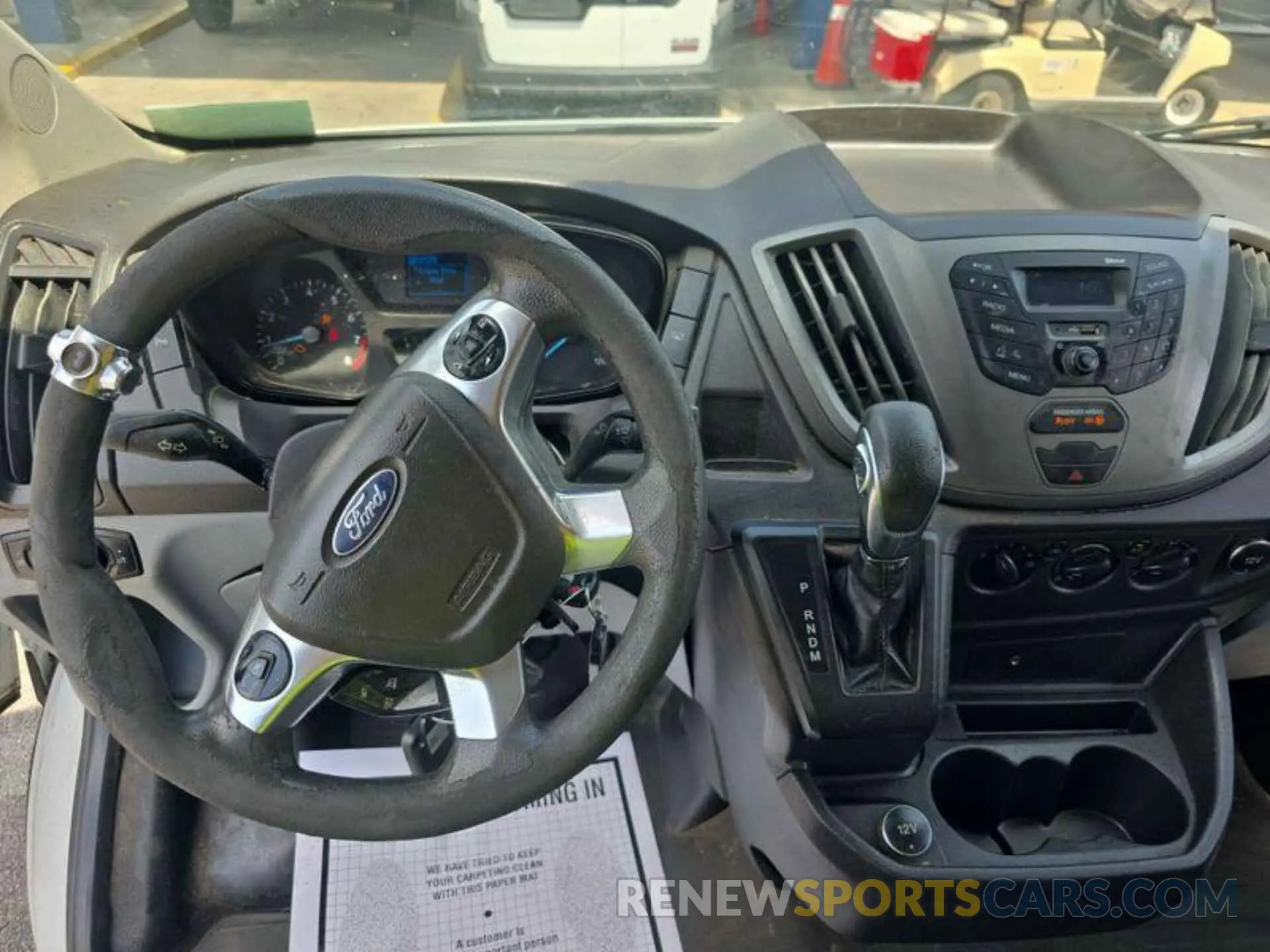 9 Photograph of a damaged car 1FTYE1YM8KKB28303 FORD TRANSIT 2019