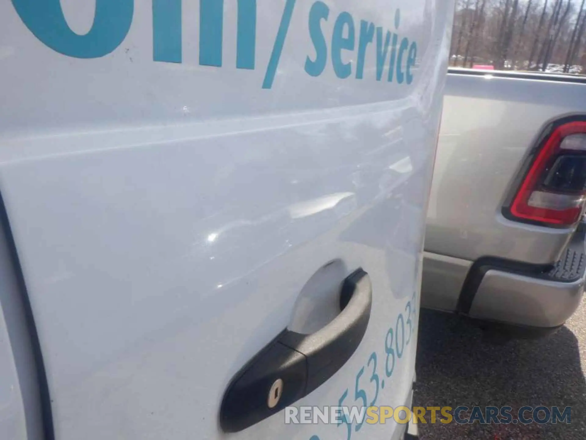 3 Photograph of a damaged car 1FTYE1YM9KKA80326 FORD TRANSIT 2019