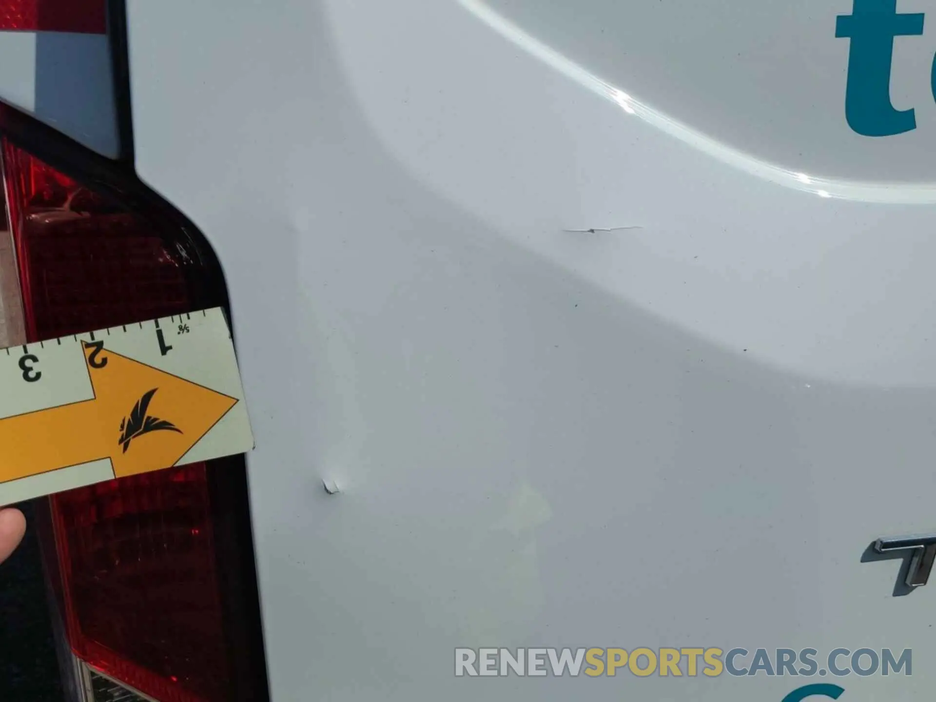 34 Photograph of a damaged car 1FTYE1YM9KKA80360 FORD TRANSIT 2019