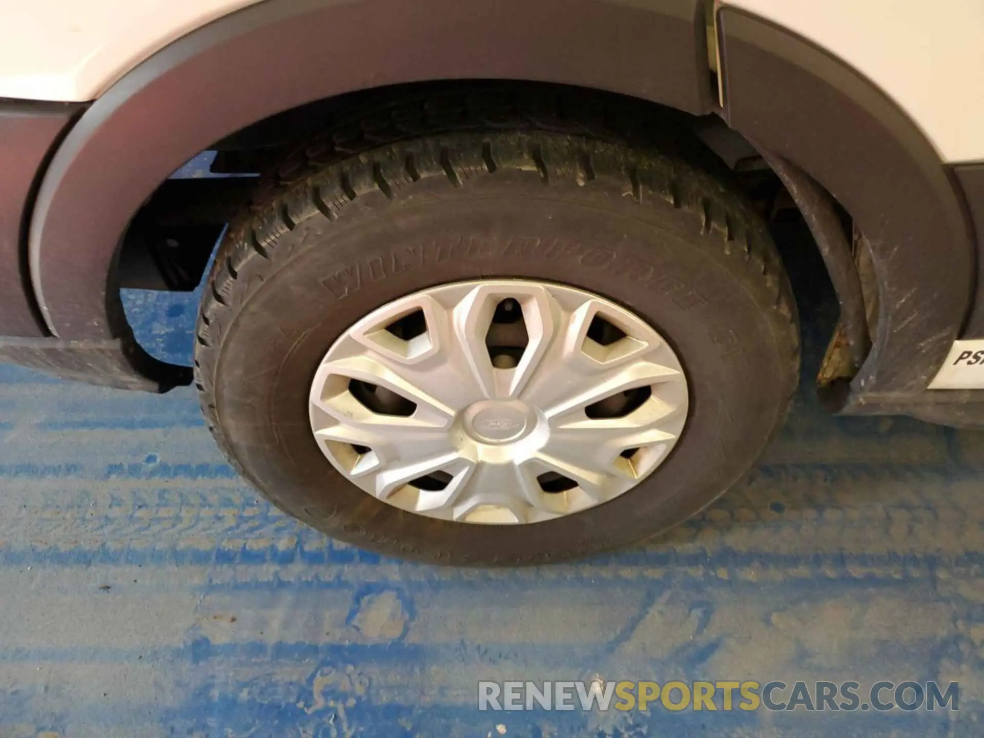 19 Photograph of a damaged car 1FTYE1YMXKKA31832 FORD TRANSIT 2019