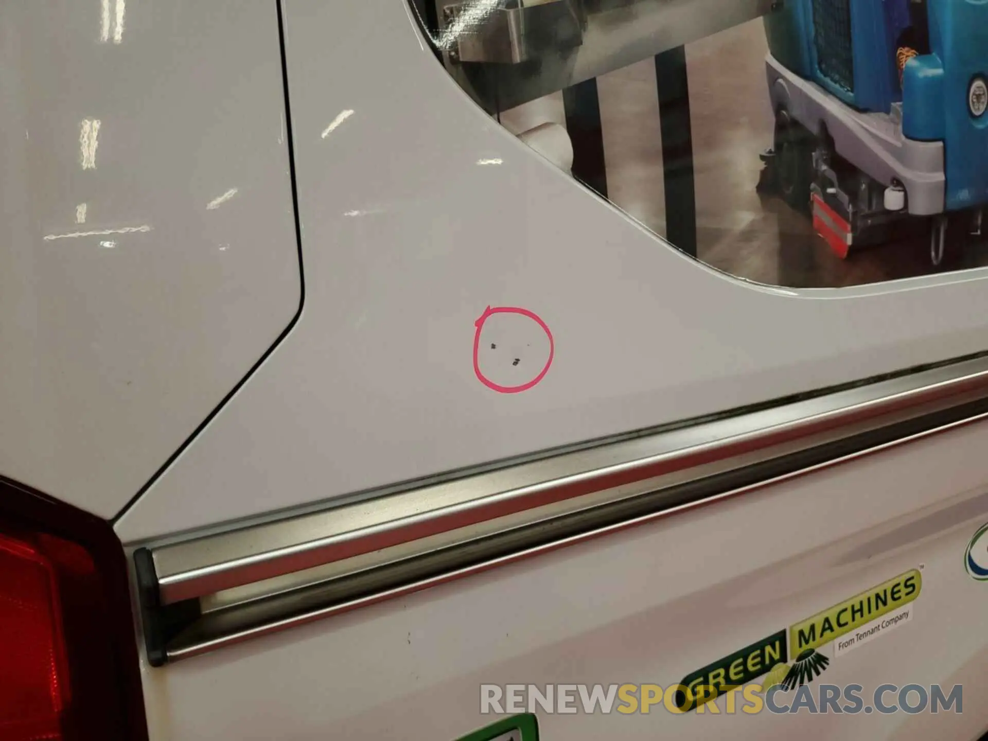 24 Photograph of a damaged car 1FTYE1YMXKKA31832 FORD TRANSIT 2019