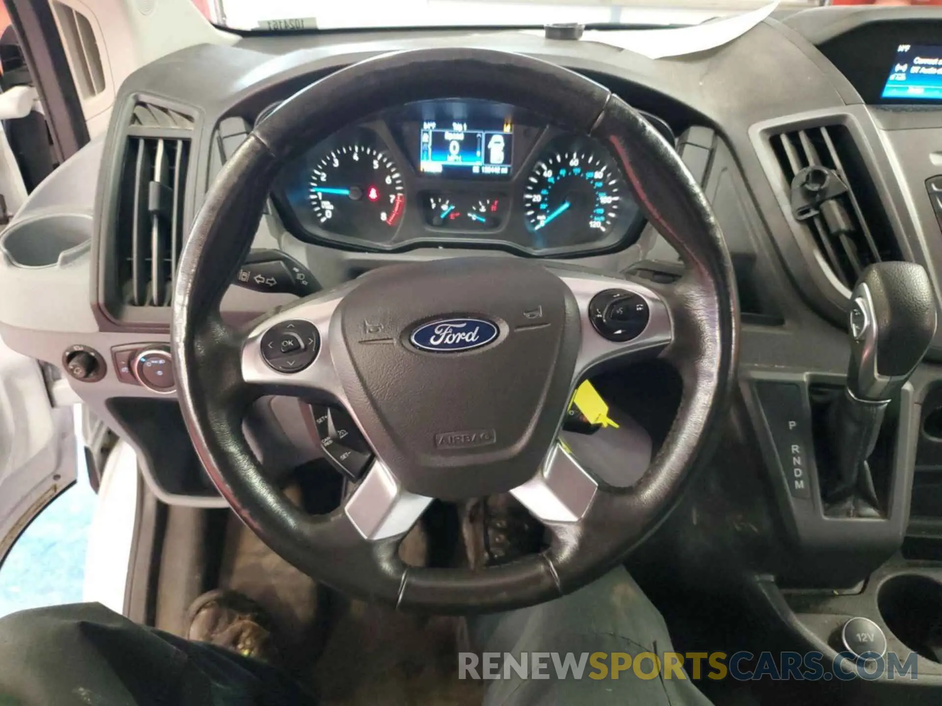 26 Photograph of a damaged car 1FTYE1YMXKKA31832 FORD TRANSIT 2019