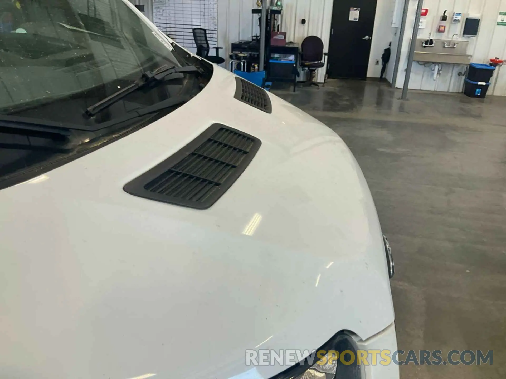 13 Photograph of a damaged car 1FTYE1YMXKKB31896 FORD TRANSIT 2019