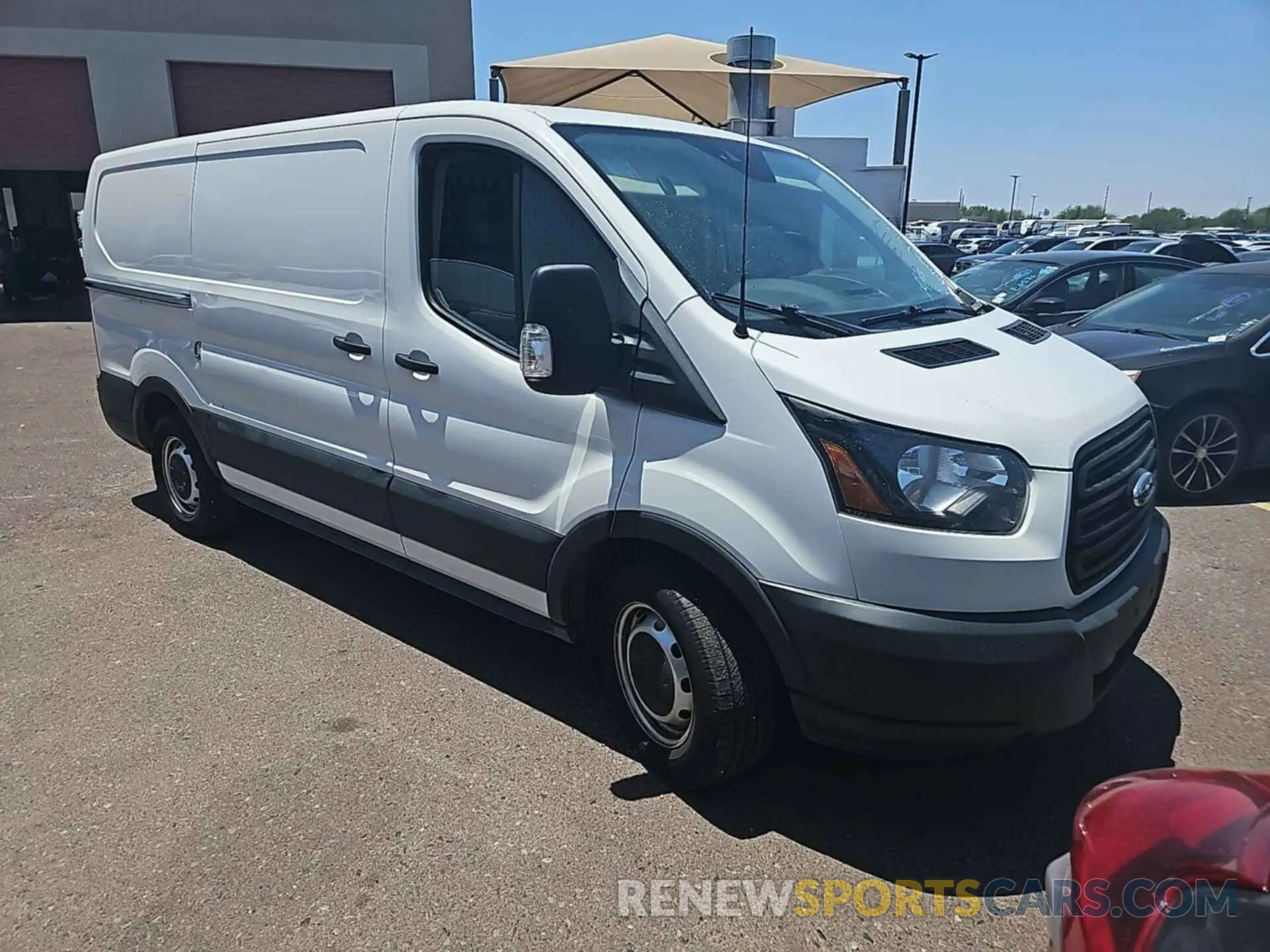5 Photograph of a damaged car 1FTYE1YMXKKB78183 FORD TRANSIT 2019