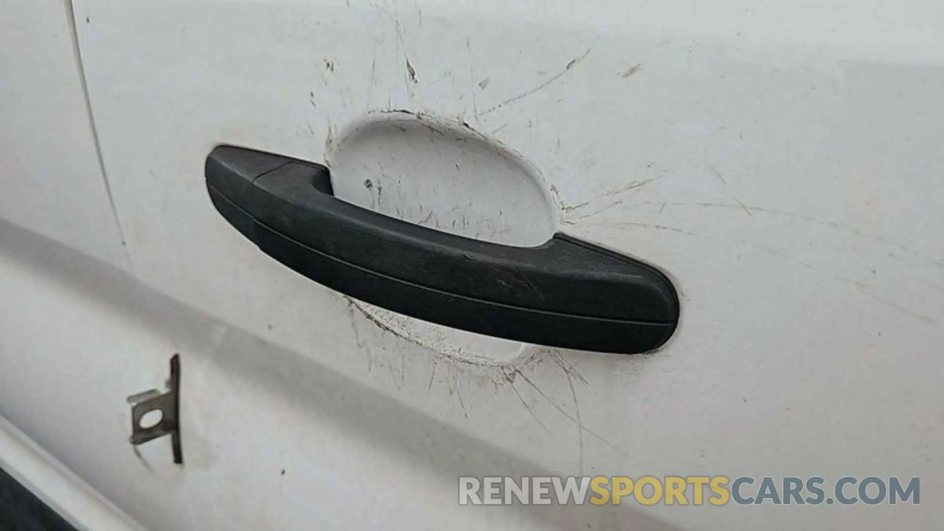 19 Photograph of a damaged car 1FTYE1ZM5KKA19893 FORD TRANSIT 2019