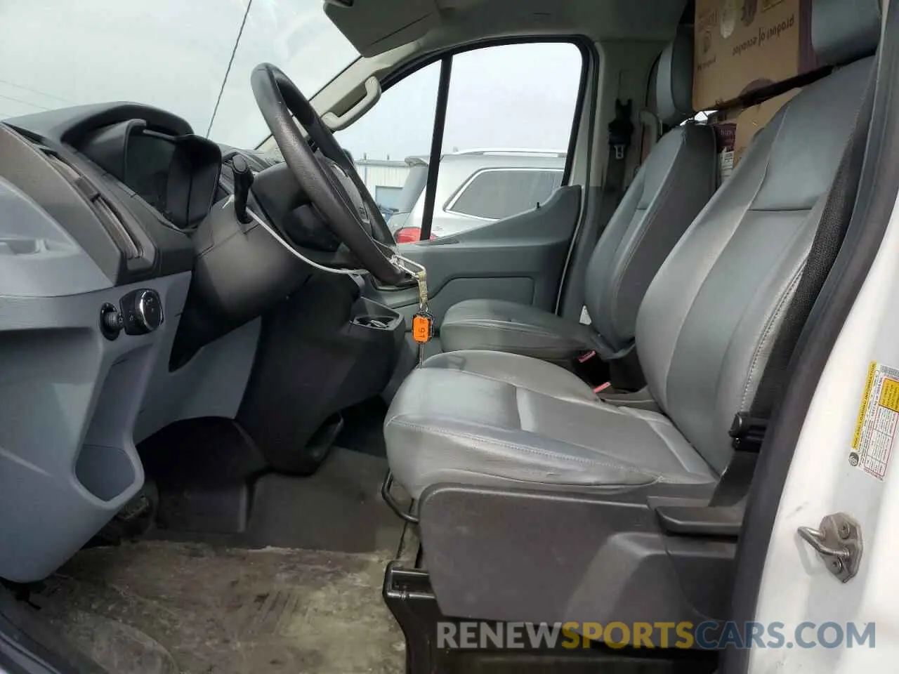 7 Photograph of a damaged car 1FTYE1ZM6KKB37919 FORD TRANSIT 2019