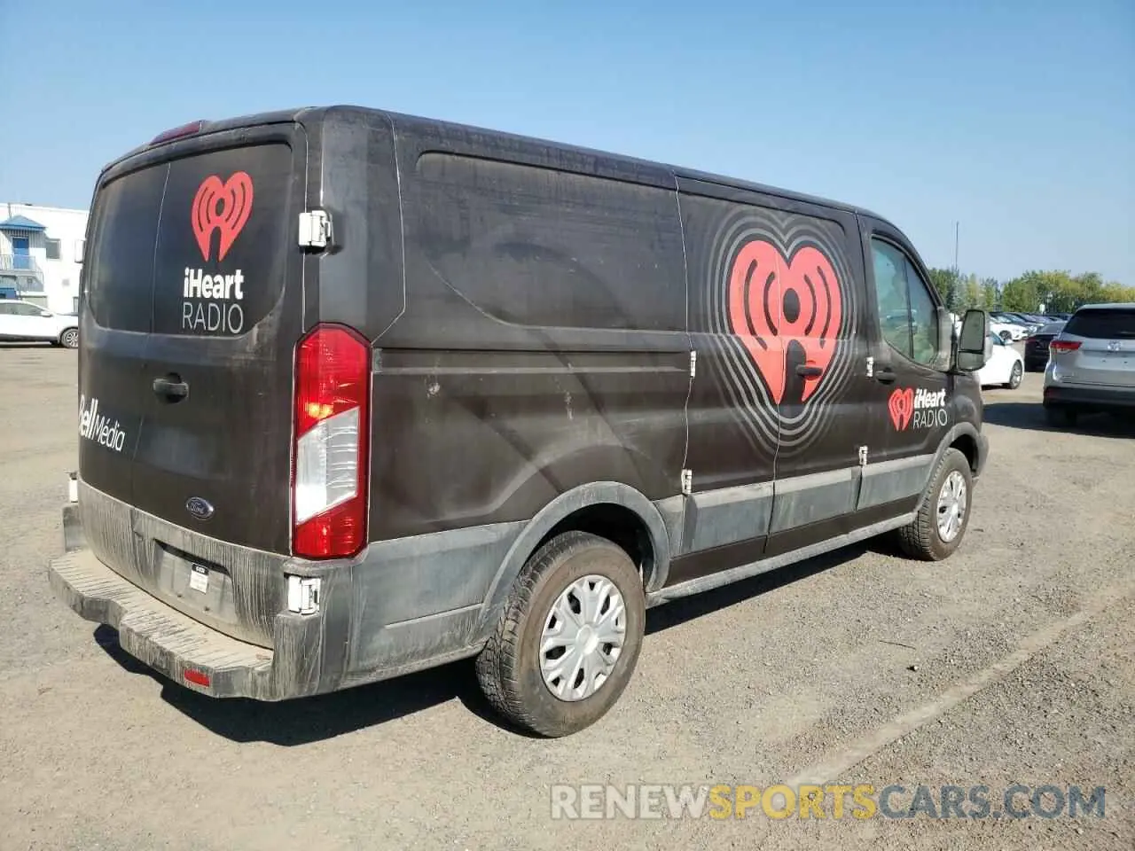 3 Photograph of a damaged car 1FTYE1ZM9KKB80795 FORD TRANSIT 2019