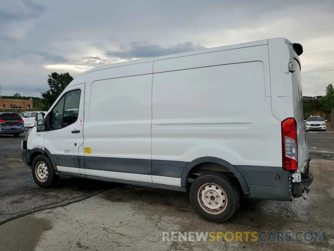 2 Photograph of a damaged car 1FTYE2CM7KKB67736 FORD TRANSIT 2019