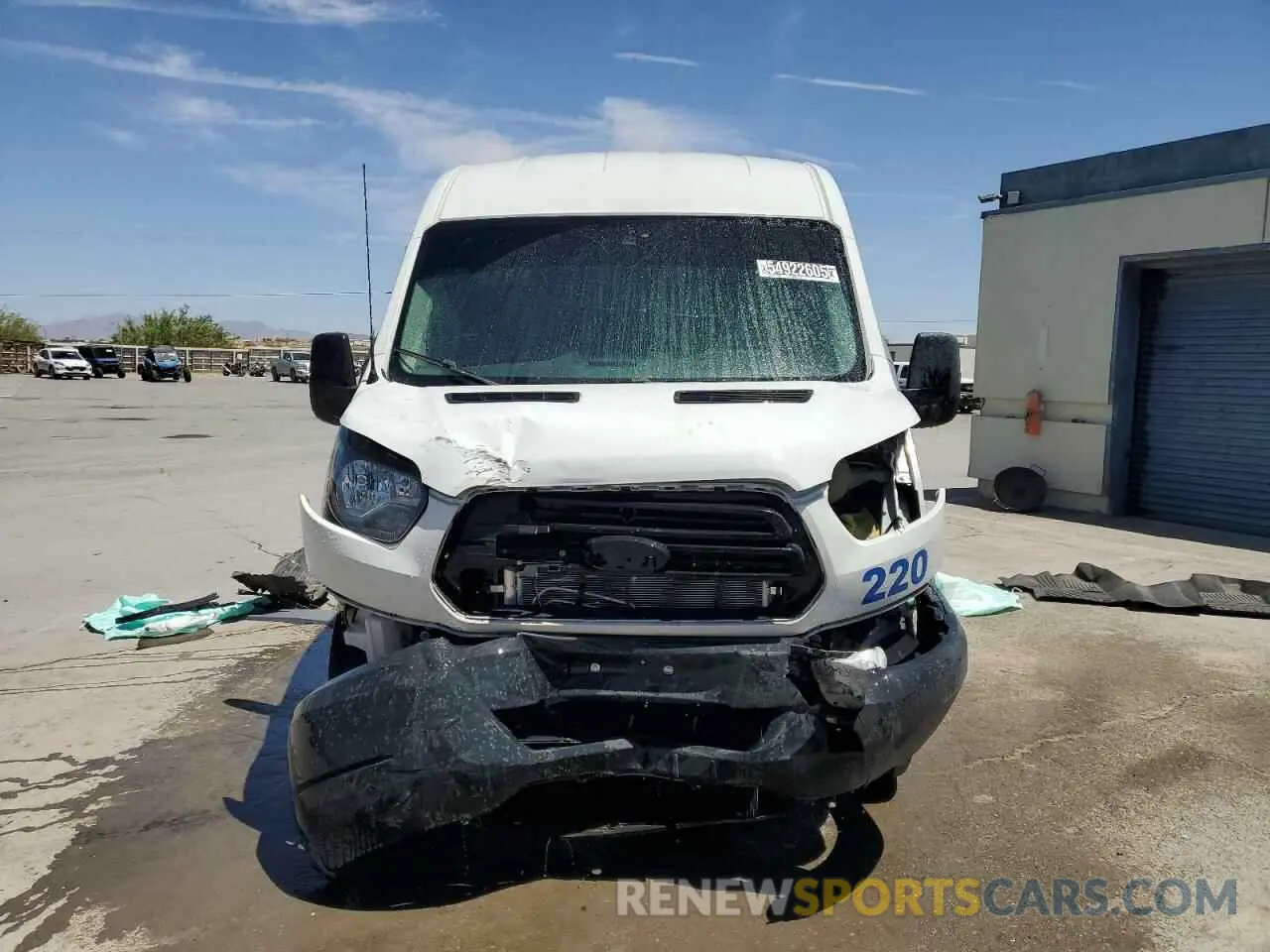 5 Photograph of a damaged car 1FTYE2CM8KKA25606 FORD TRANSIT 2019