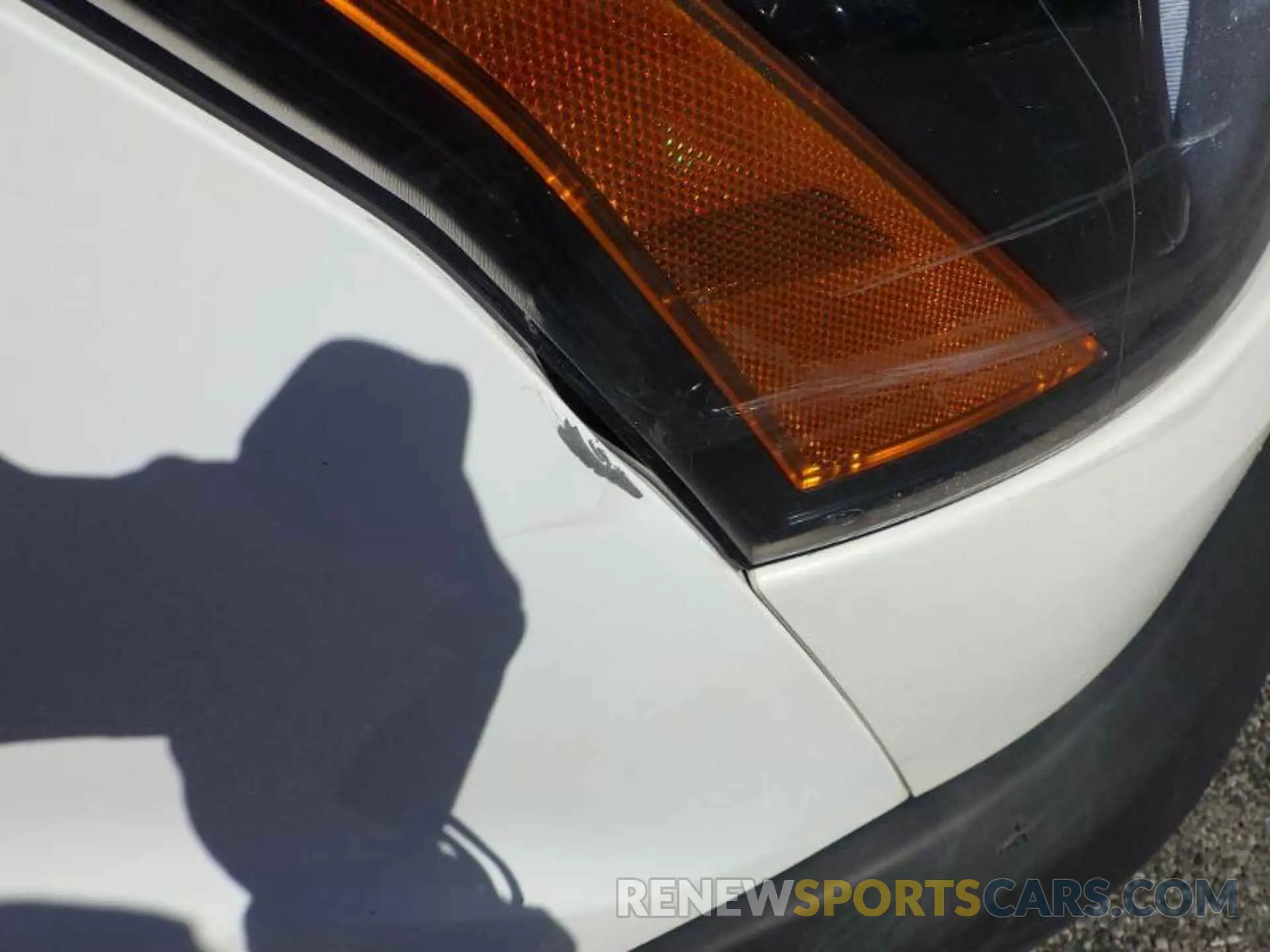 15 Photograph of a damaged car 1FTYE2YMXKKB40202 FORD TRANSIT 2019