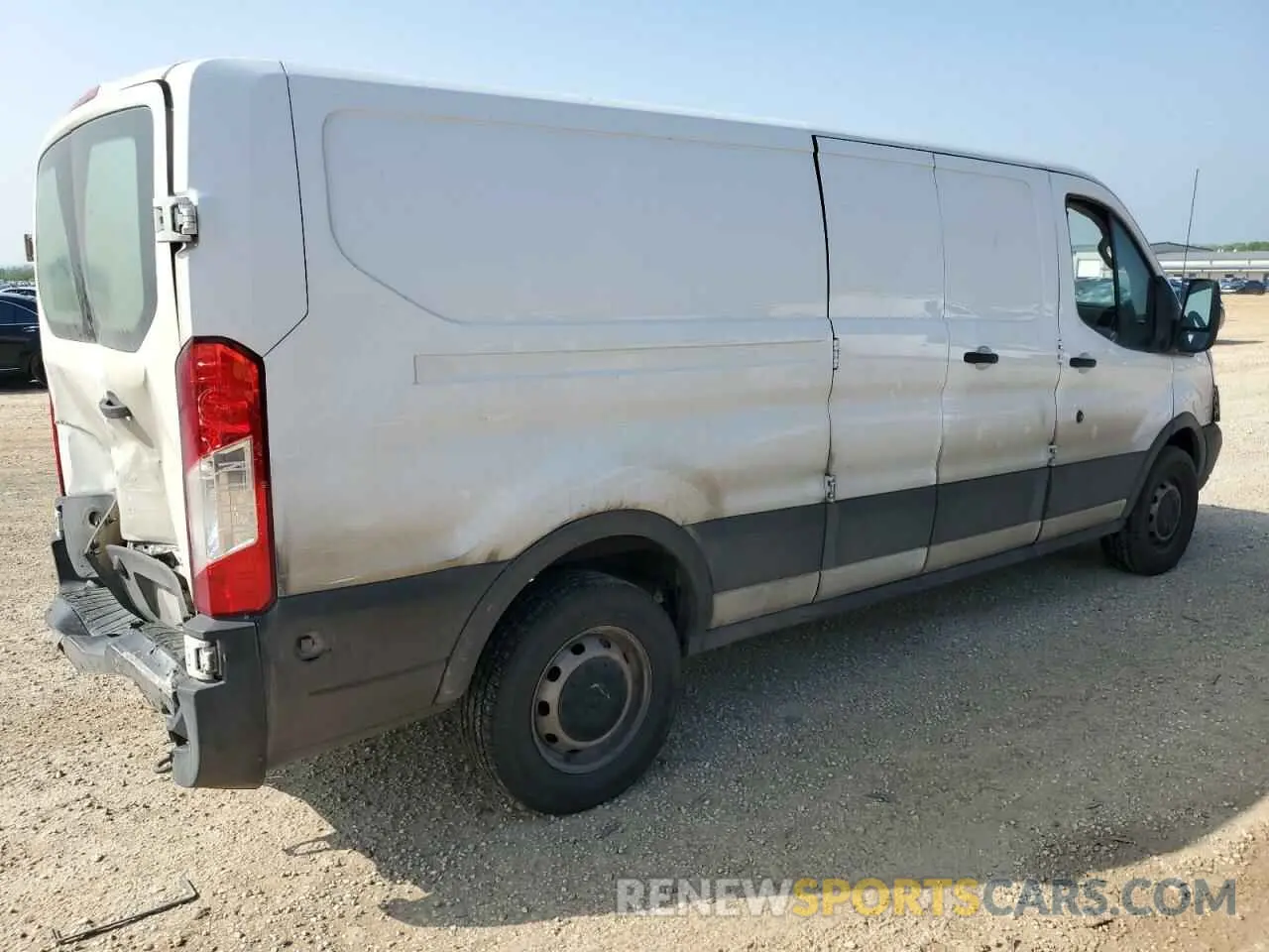 3 Photograph of a damaged car 1FTYE9ZM1KKA47589 FORD TRANSIT 2019
