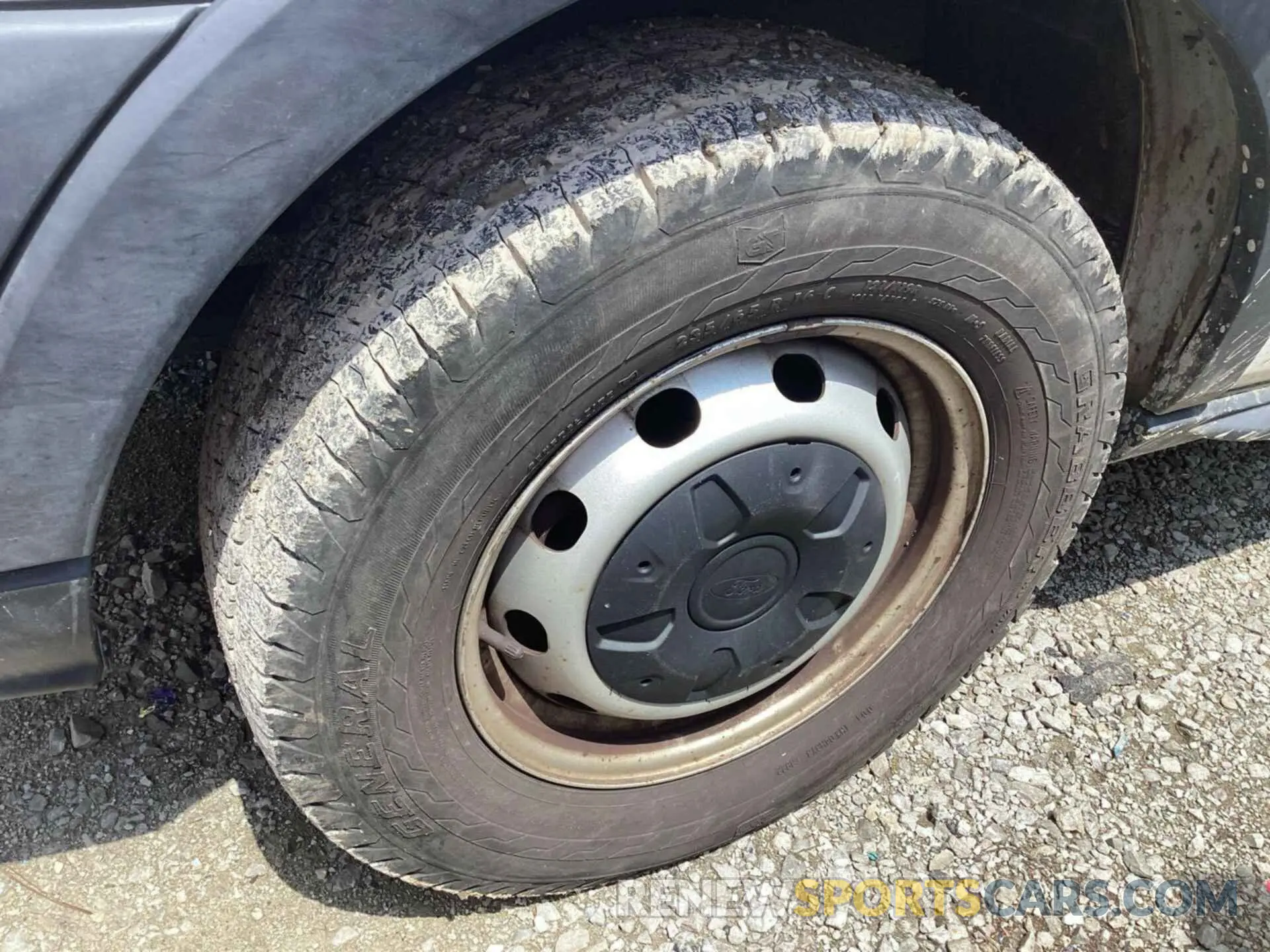 14 Photograph of a damaged car 1FTYR1CM2KKB07393 FORD TRANSIT 2019