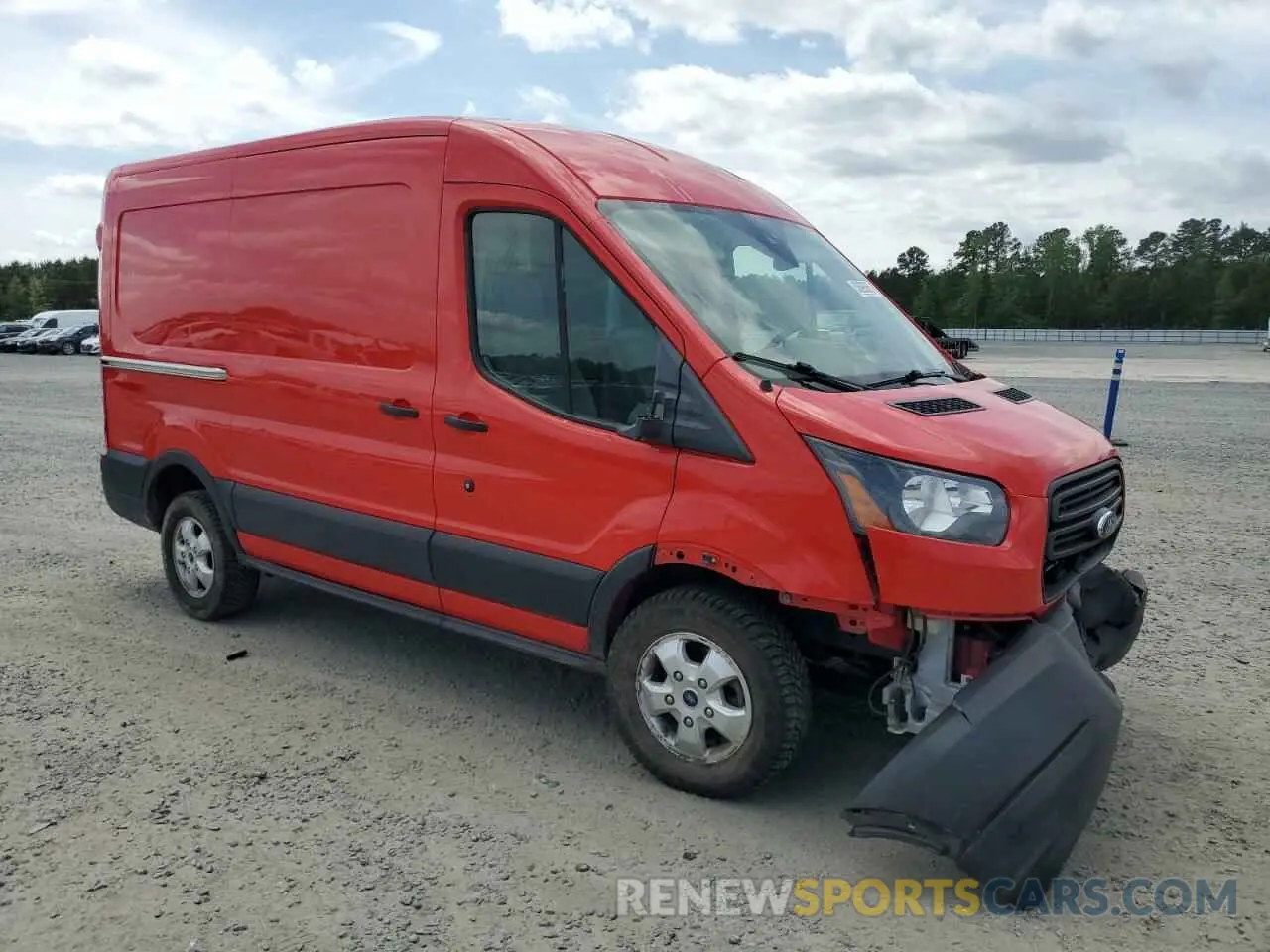 4 Photograph of a damaged car 1FTYR1DG3KKA28792 FORD TRANSIT 2019